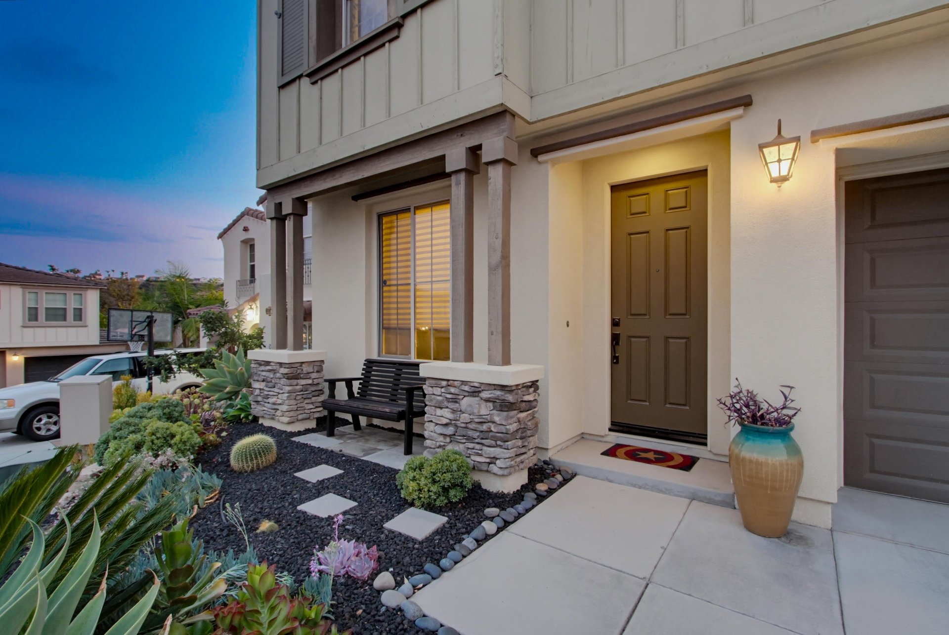 1089 Primrose Ln