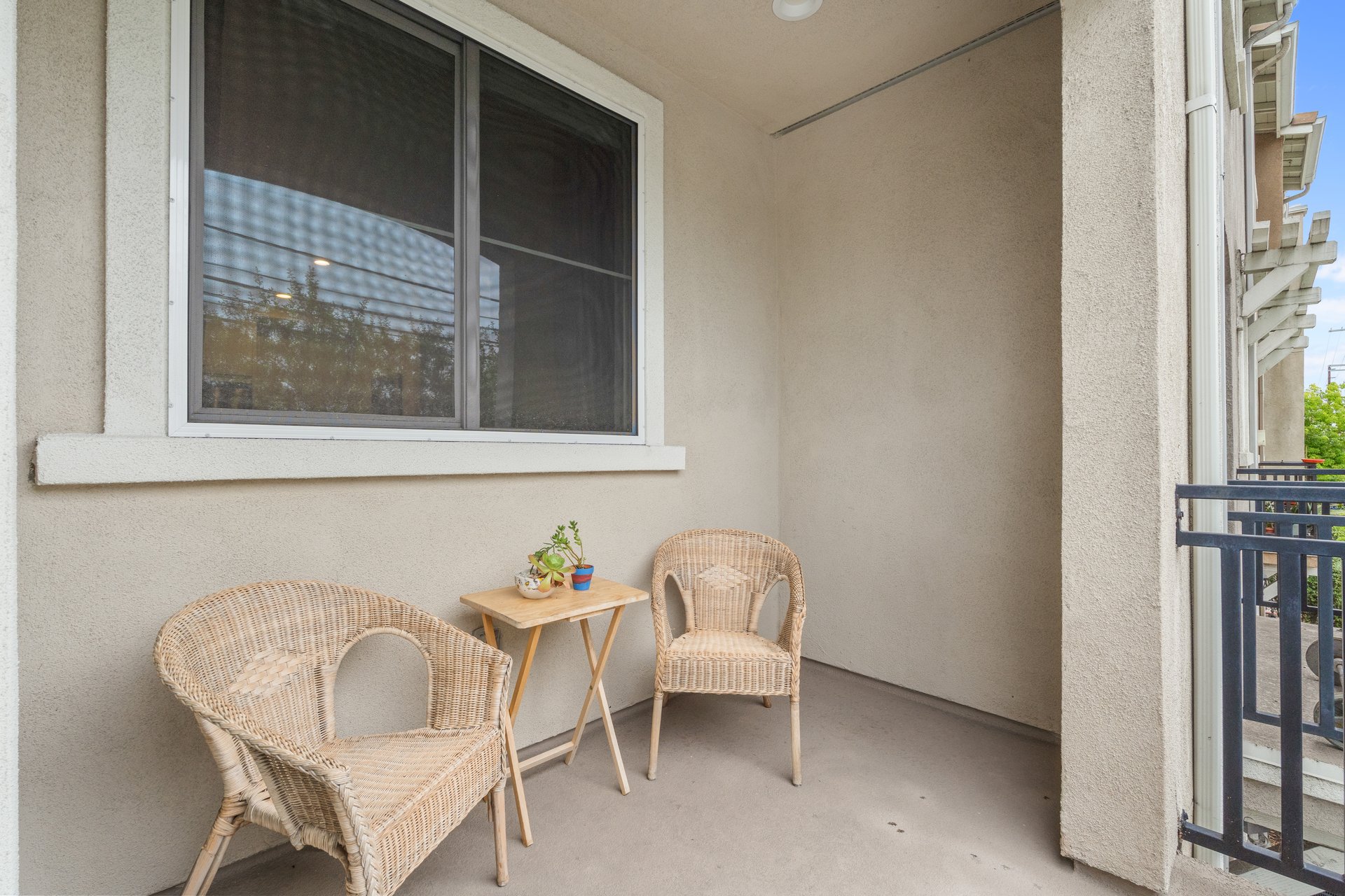 14838 Nordhoff St