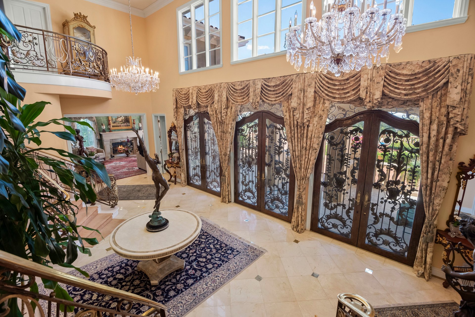 16840 Cypress Way