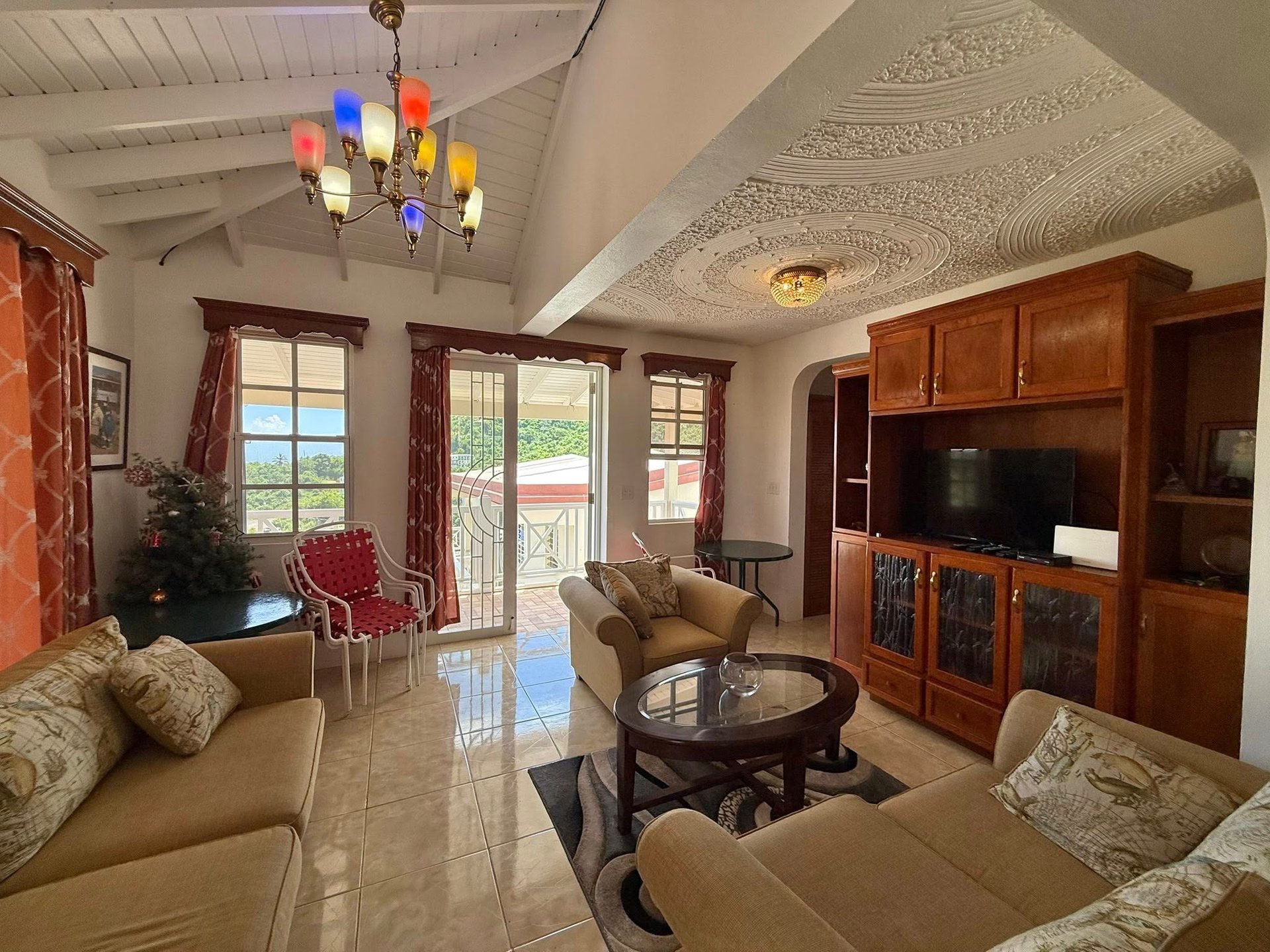 1073 Fort Hill 2 Bedroom Apartment