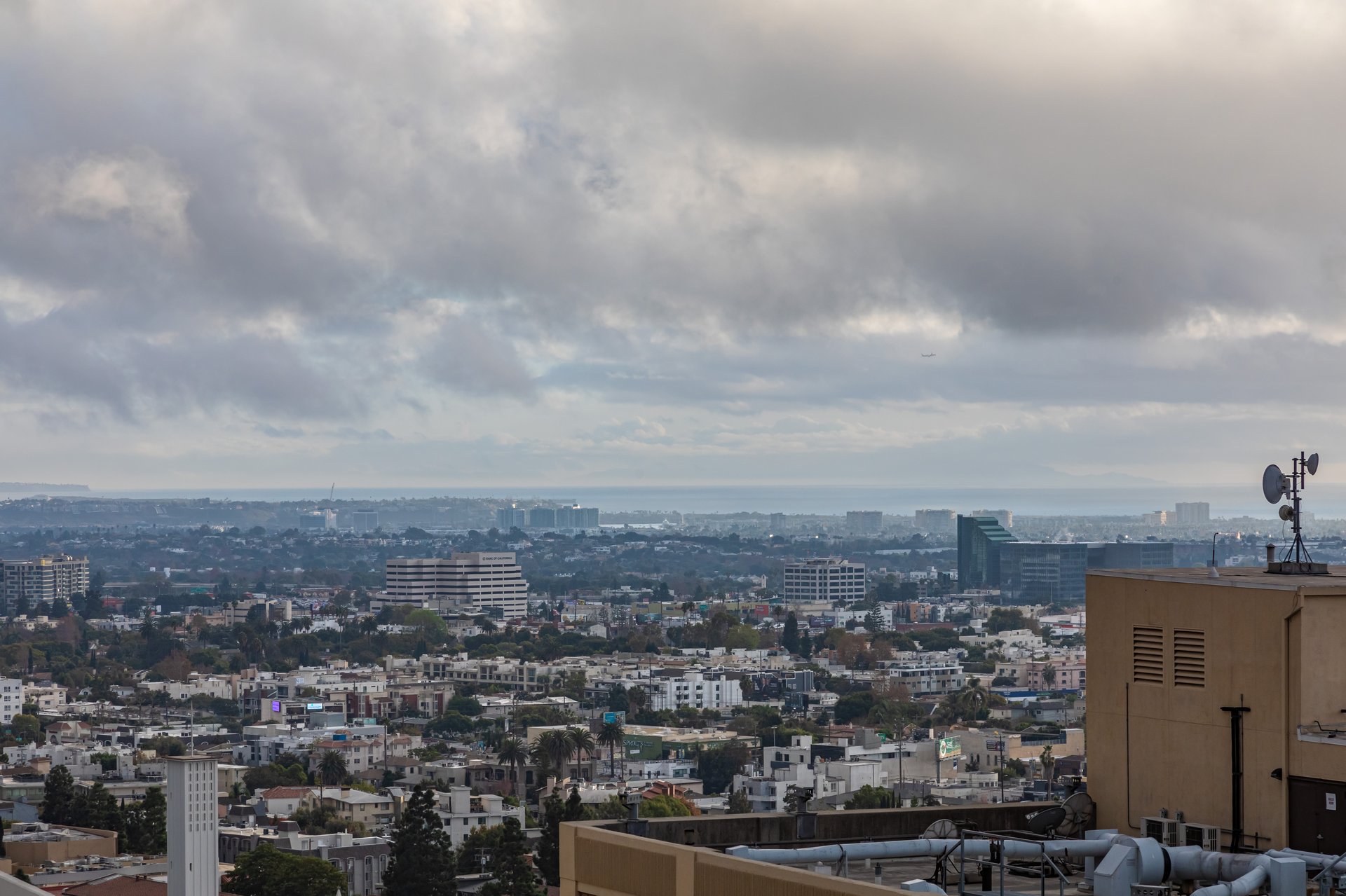 10727 Wilshire Blvd Unit: 1805, Wilshire Corridor