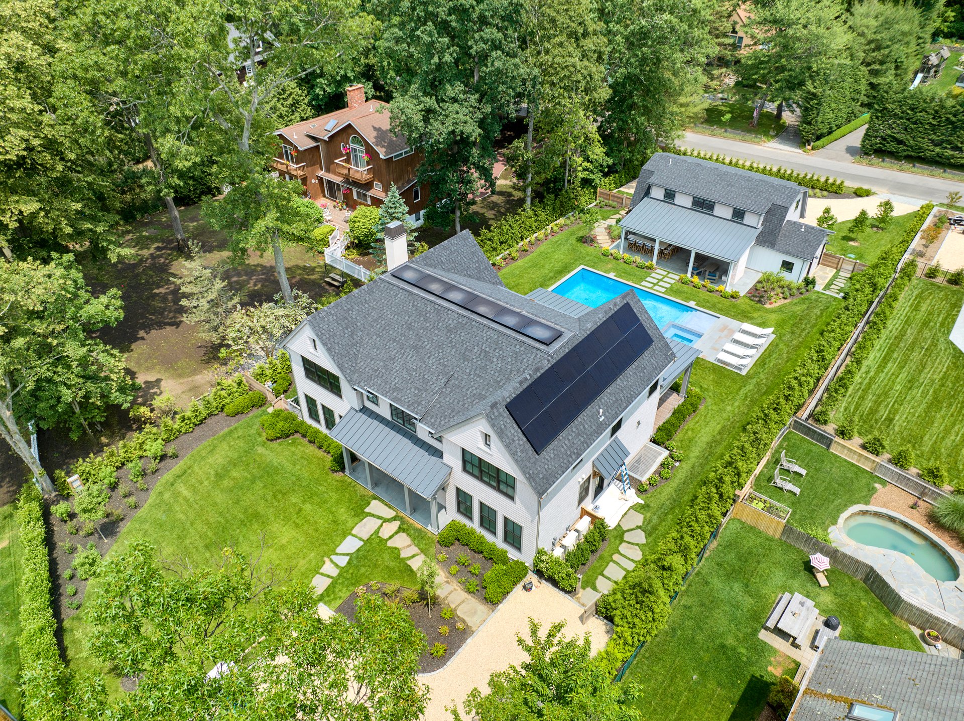 18 Bay View Rd N