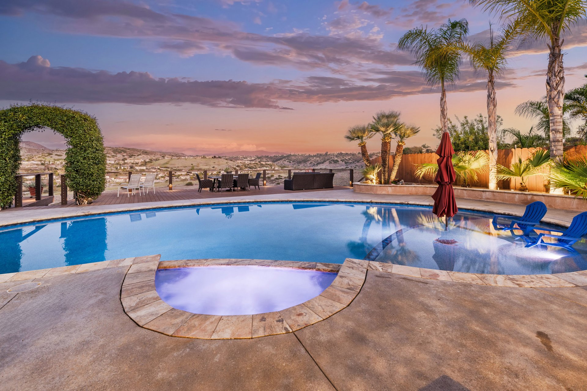 3805 Country Trail