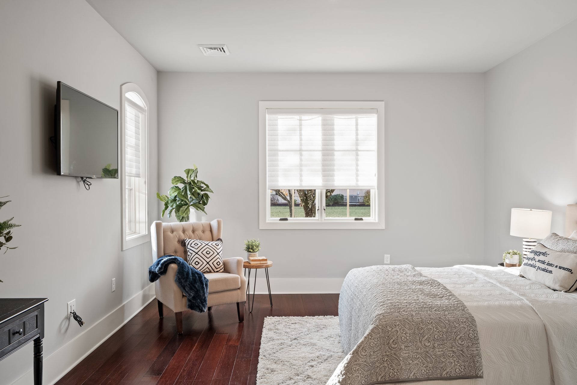 2687 Avenue Du Vlg