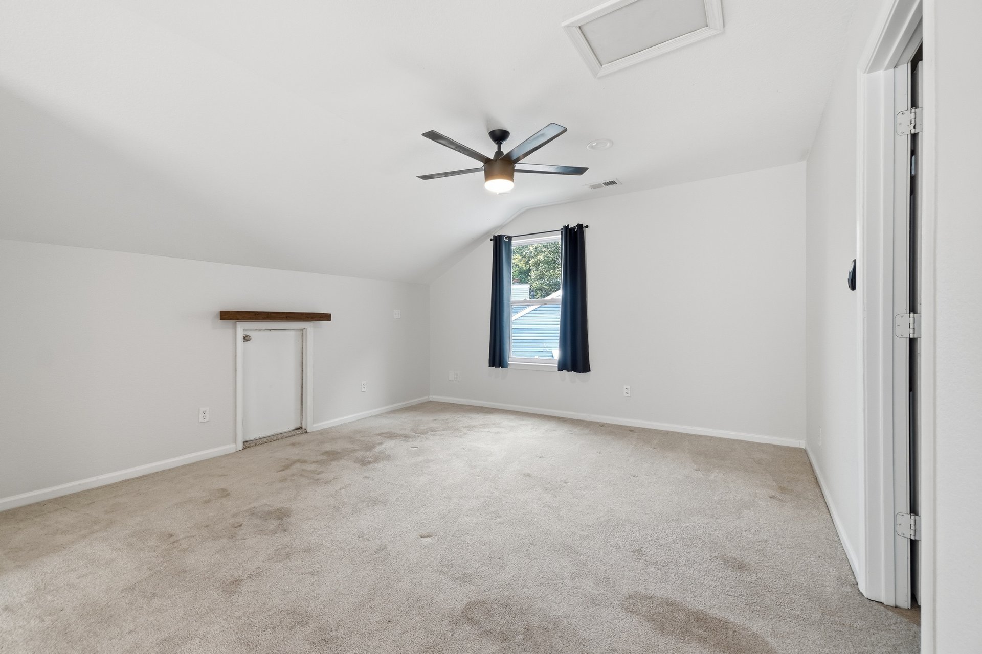	1824 Finsbury Lane