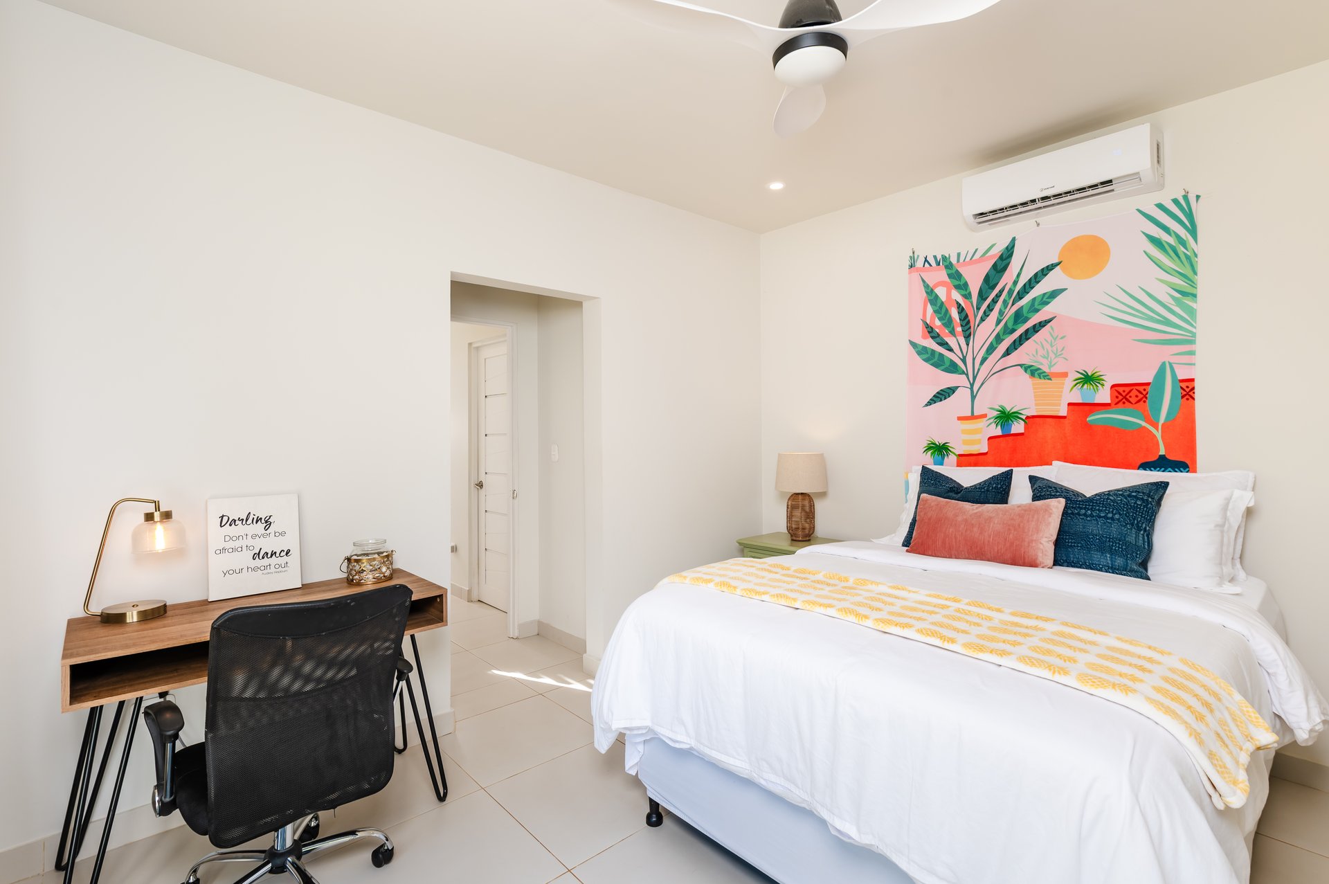 Casa Siempre Sabado | Walk to the beach luxury home in Playa Brasilito