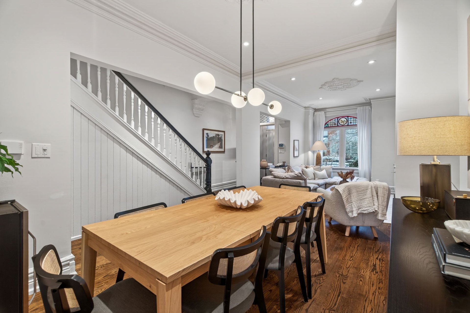 SOLD: Standout Residence In Coveted Summerhill