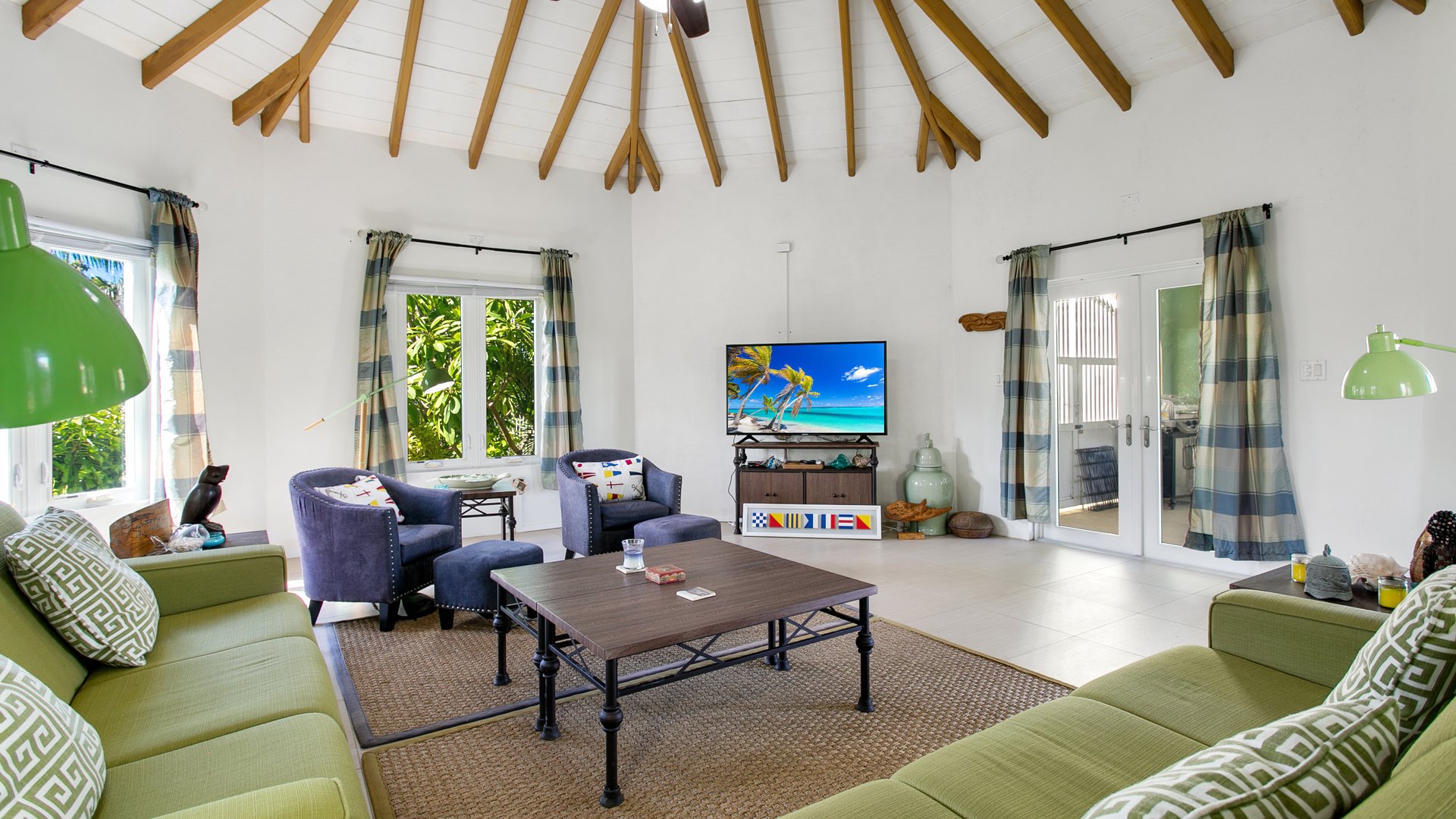 Octagon Villa West End