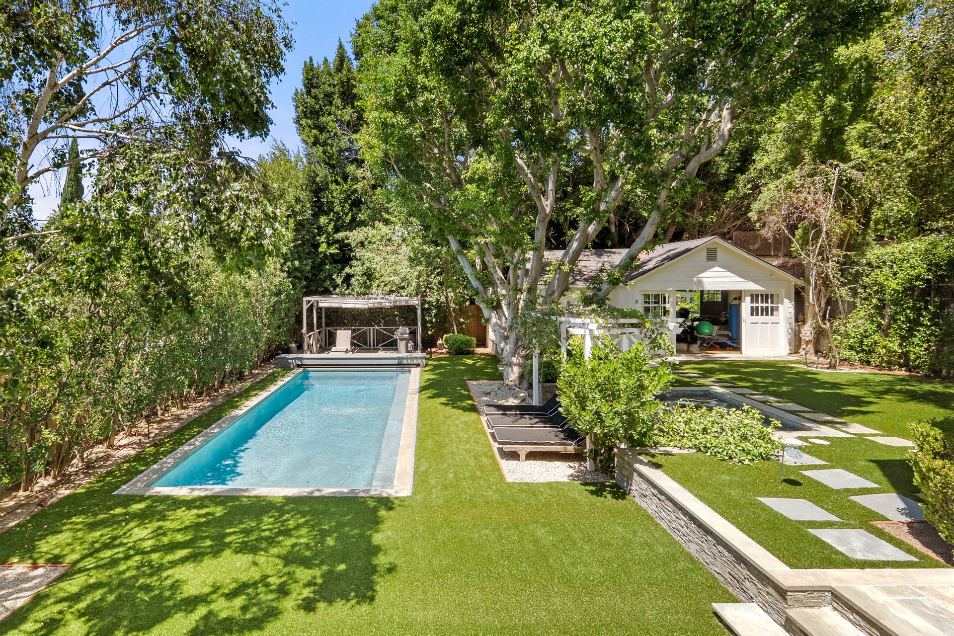 1753 N Gardner St, Hollywood Hills