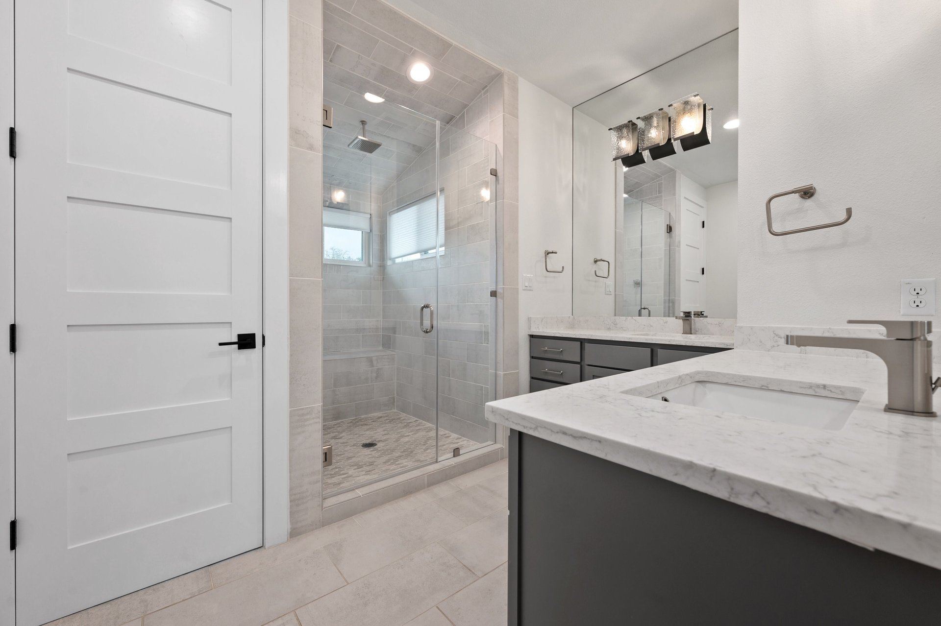 1215 Lake Shore Drive