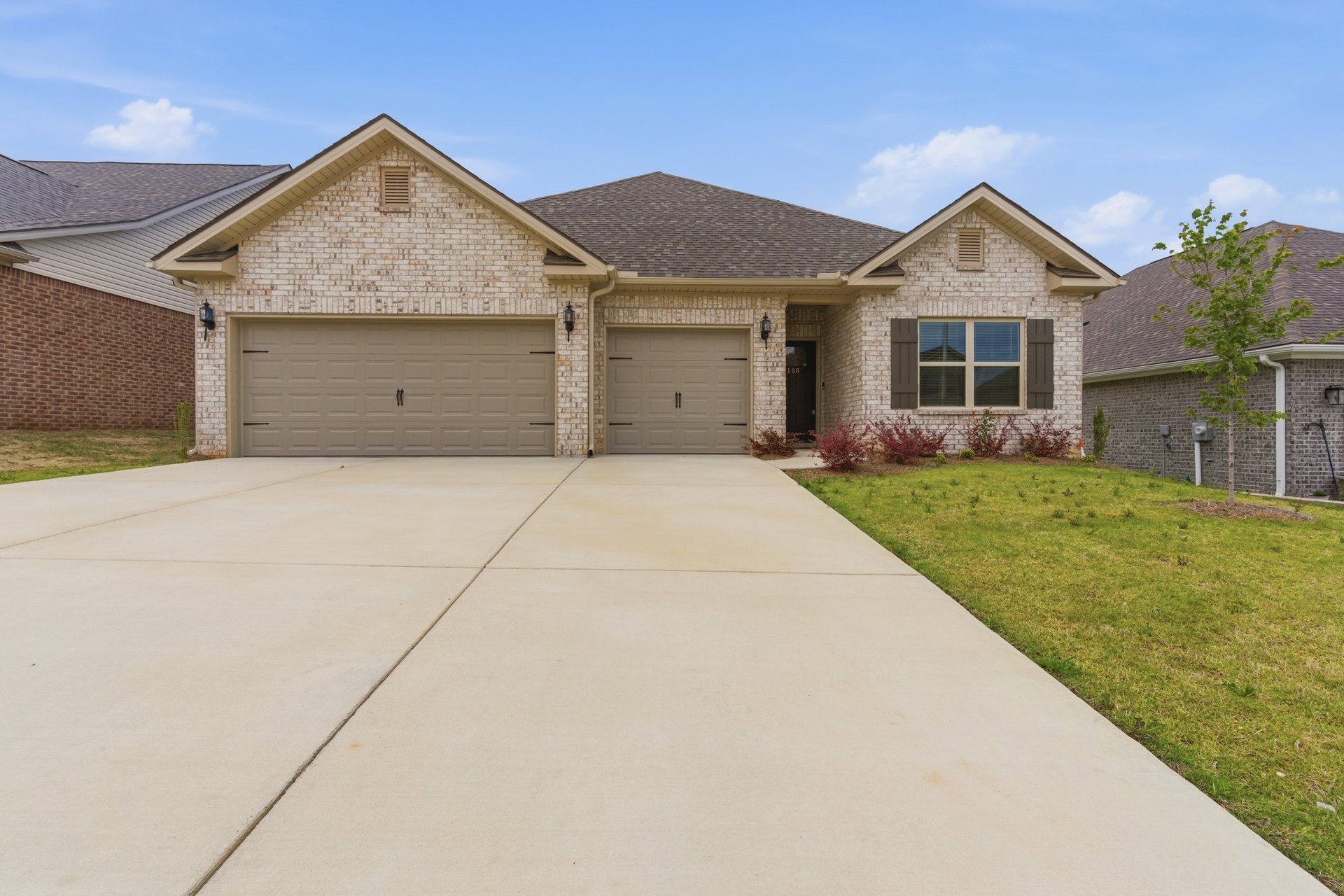 Brand New 3Bed/2Bath Huntsville Home! Move-In Special!