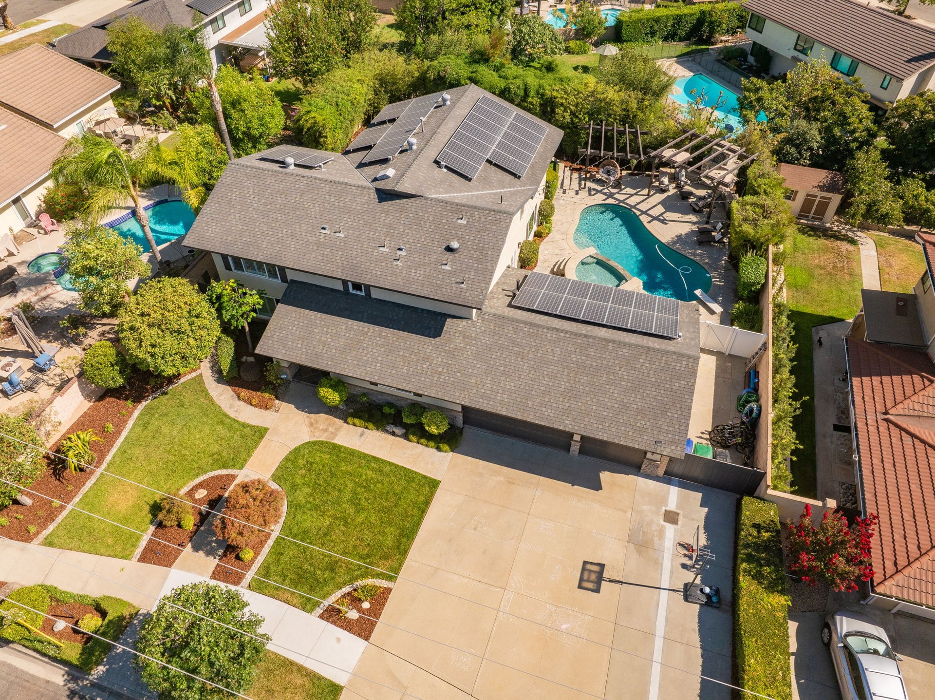 280 E Miramar