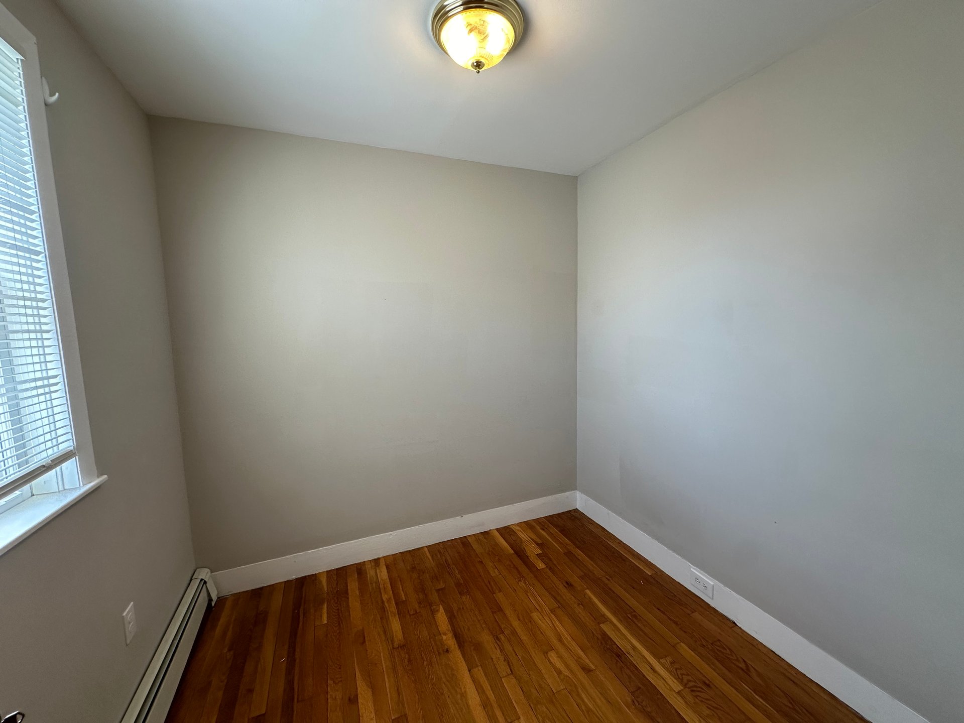 258 Lexington St #2