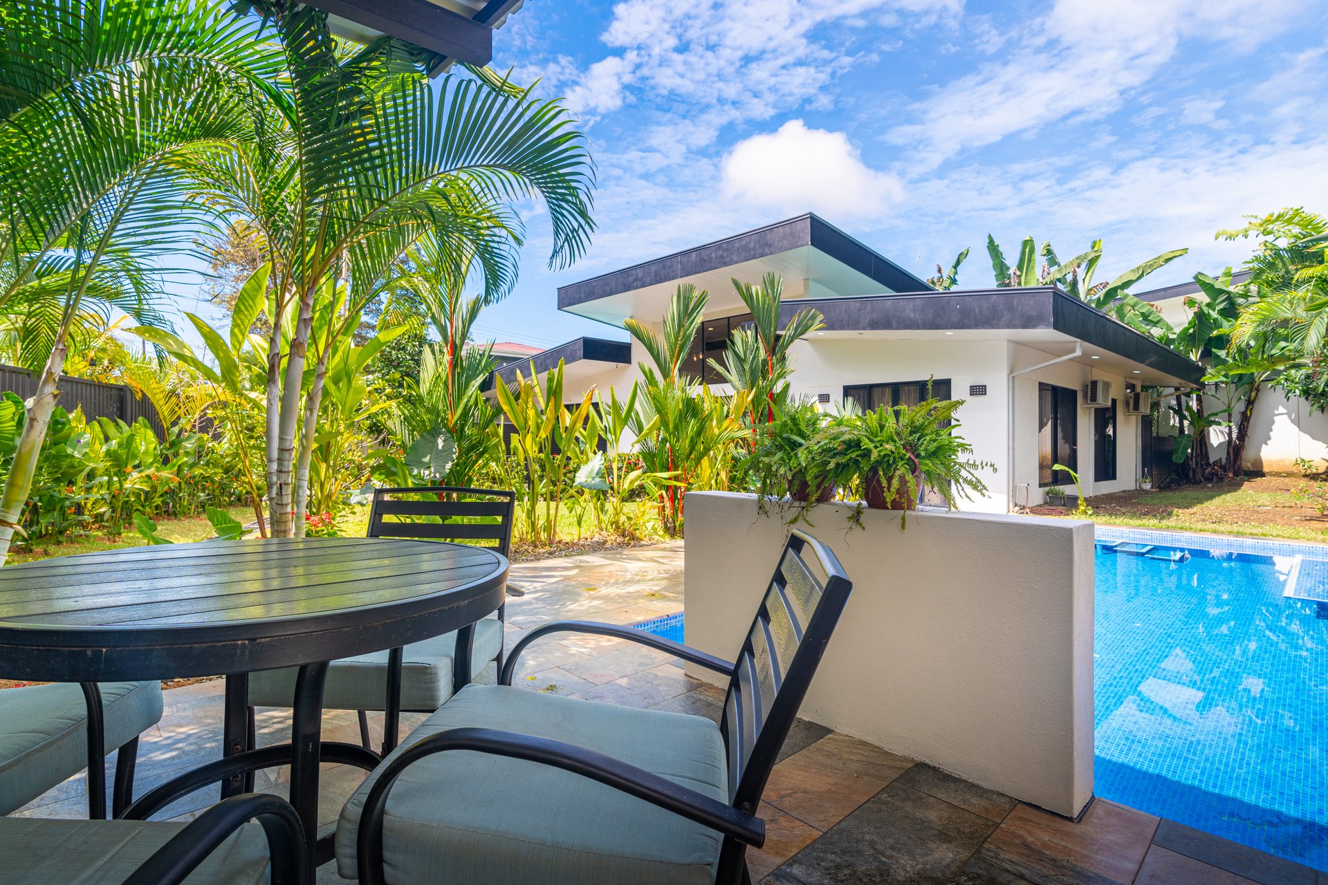 Modern 3 Bedroom Home - Walking distance to it all!