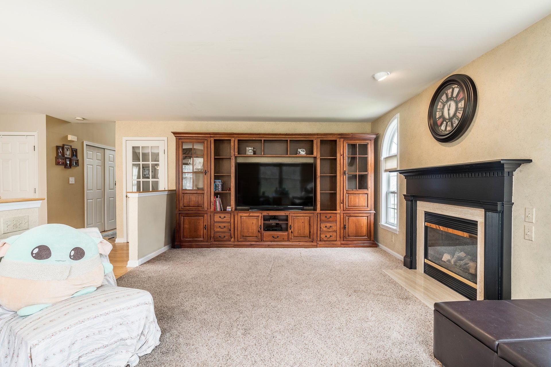 7055 Maple Court