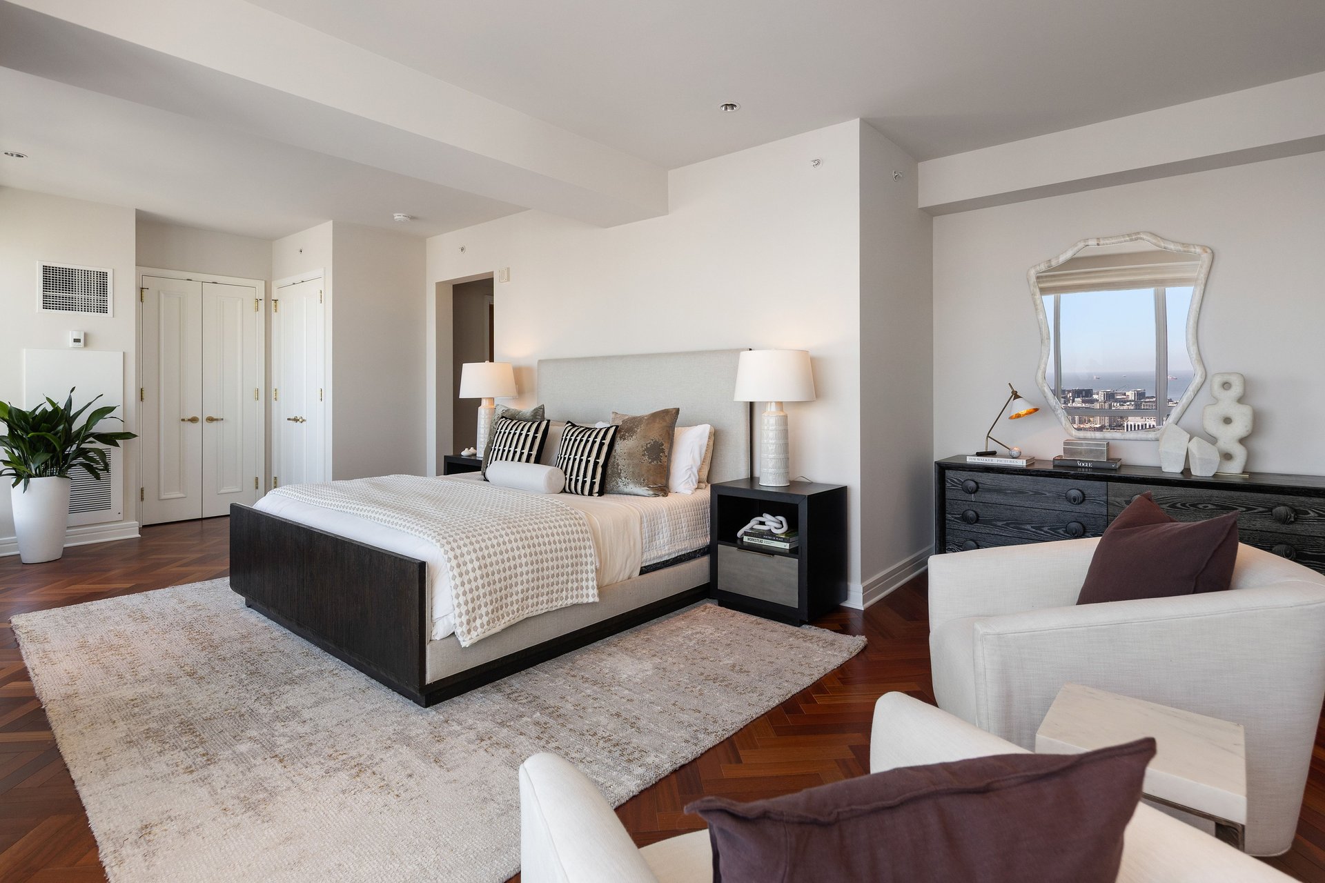 Exceptional Views, Legendary Hospitality