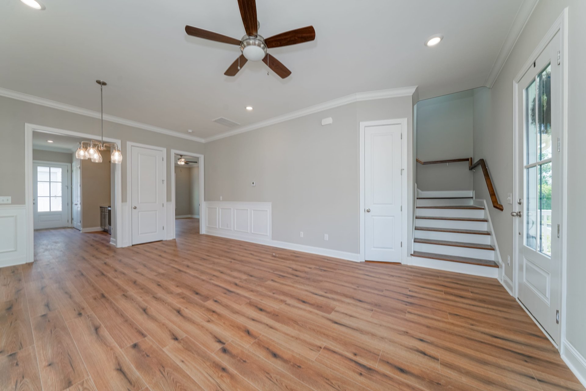 Luxury Living in the Village of Providence! 3 Bedrooms!