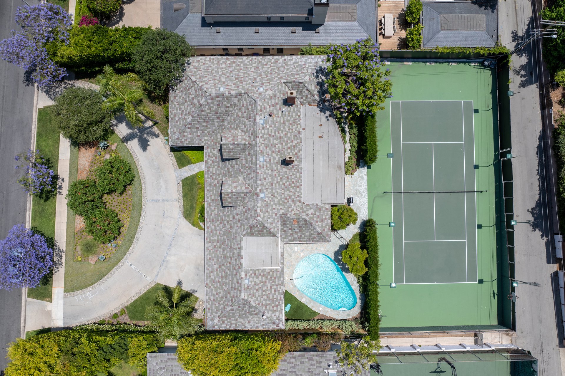 717 N Alta Dr, Beverly Hills