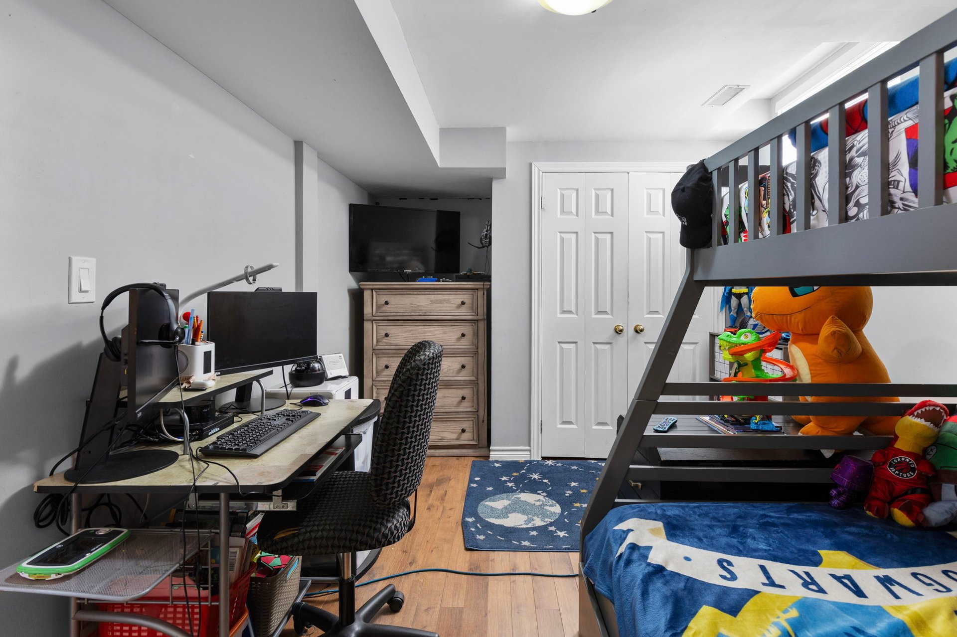 90 Bishop Drive, Barrie