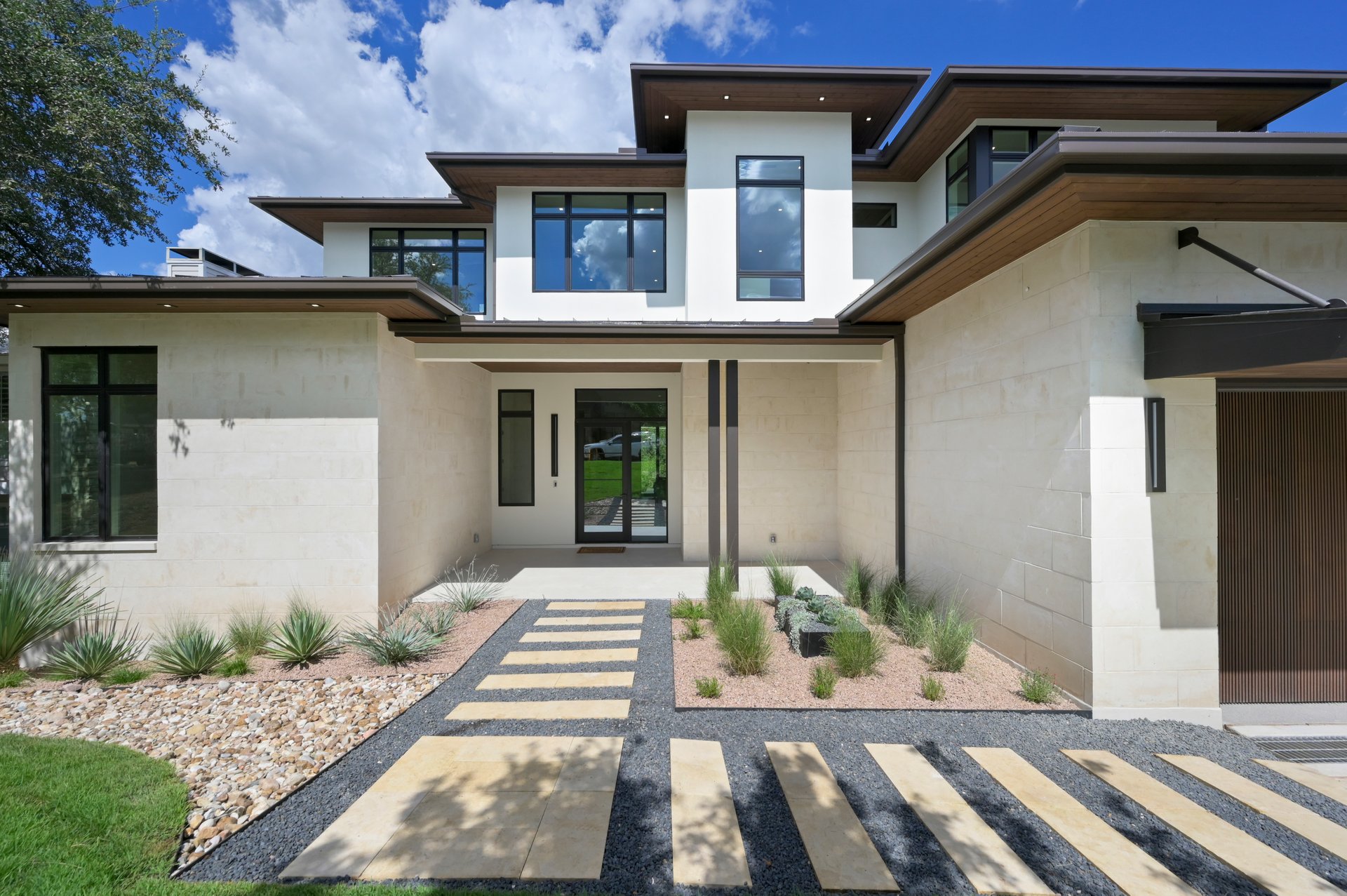 3629 Peregrine Falcon Drive
