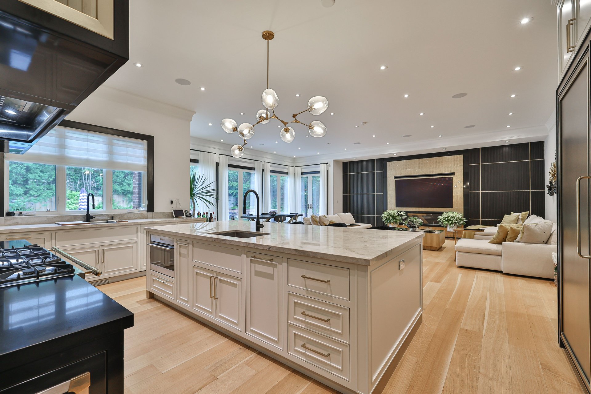 Exquisite Luxury Finishes