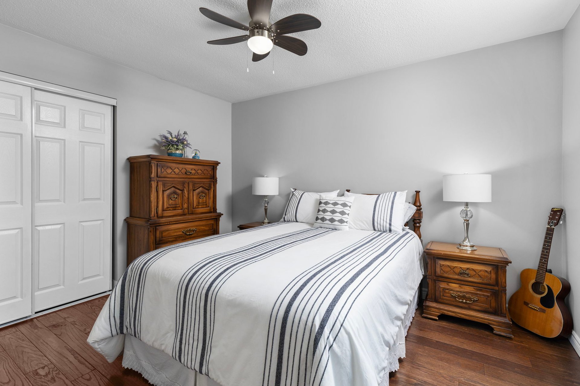 90 Bishop Drive, Barrie