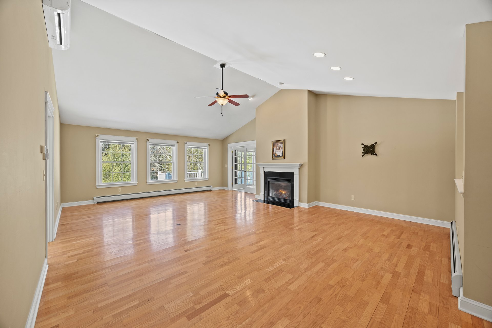 7 Mackworth Lane, #7, Cumberland