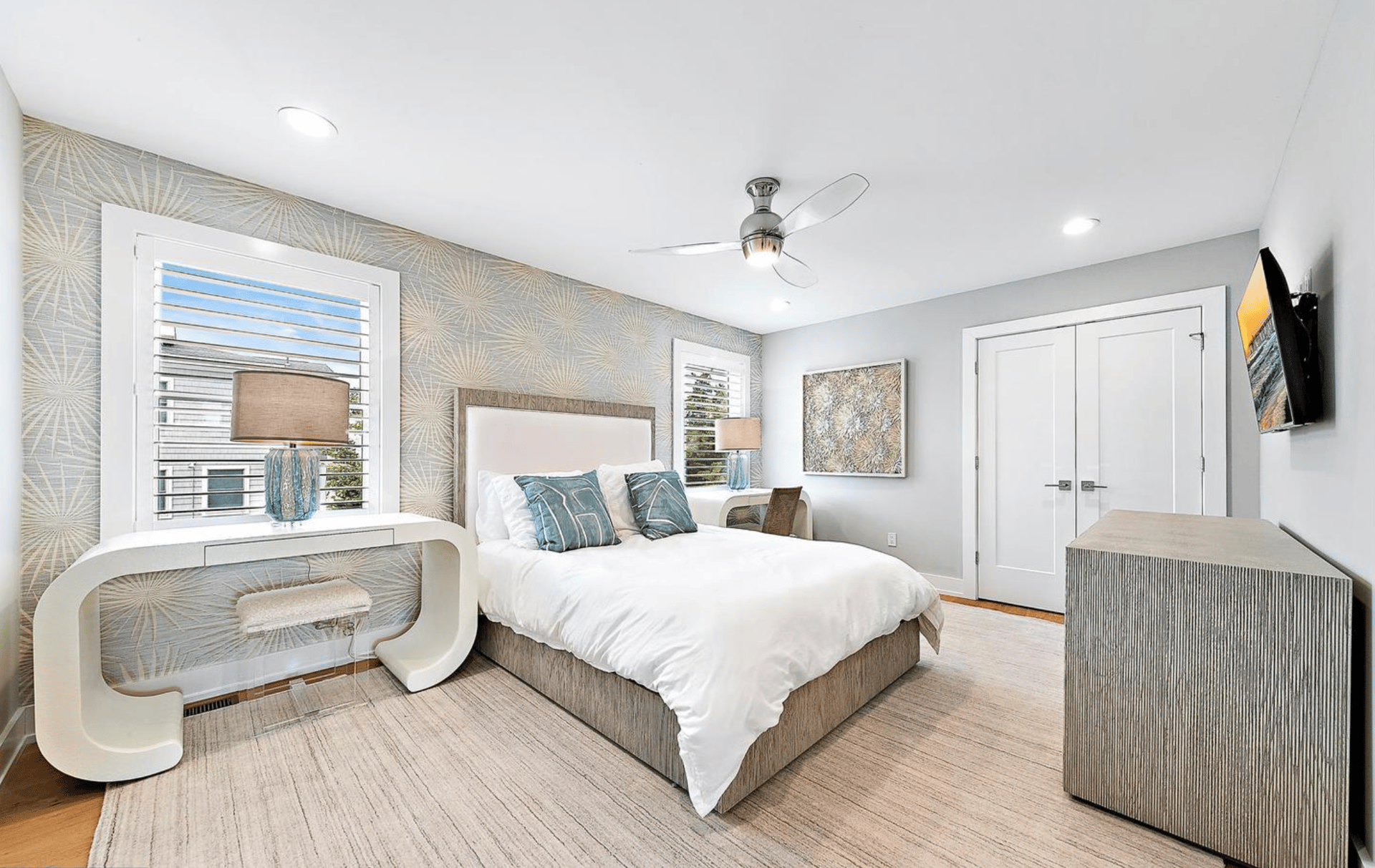 151B Long Beach Blvd