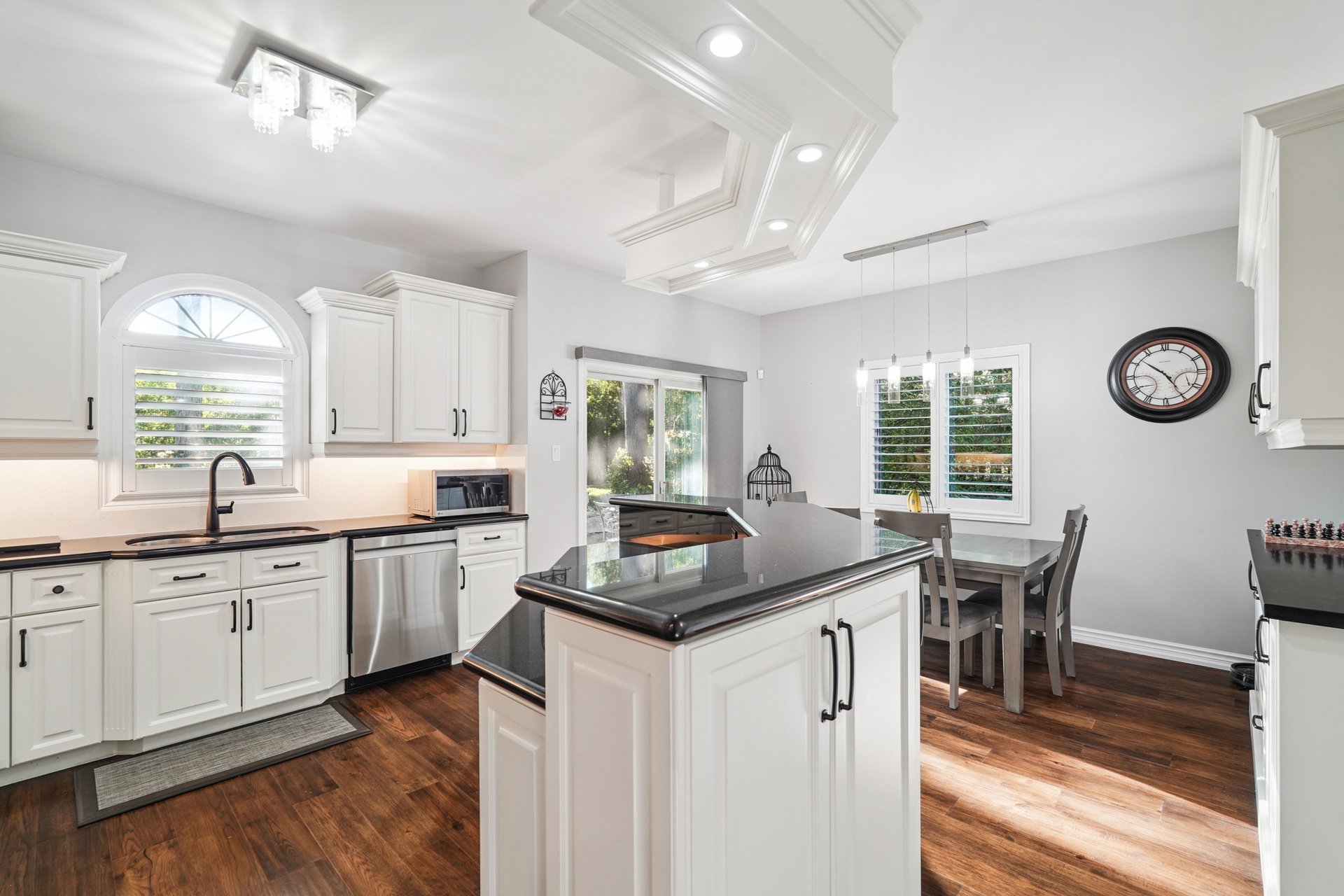 A Lifestyle Retreat in Prestigious Tyandaga Woods