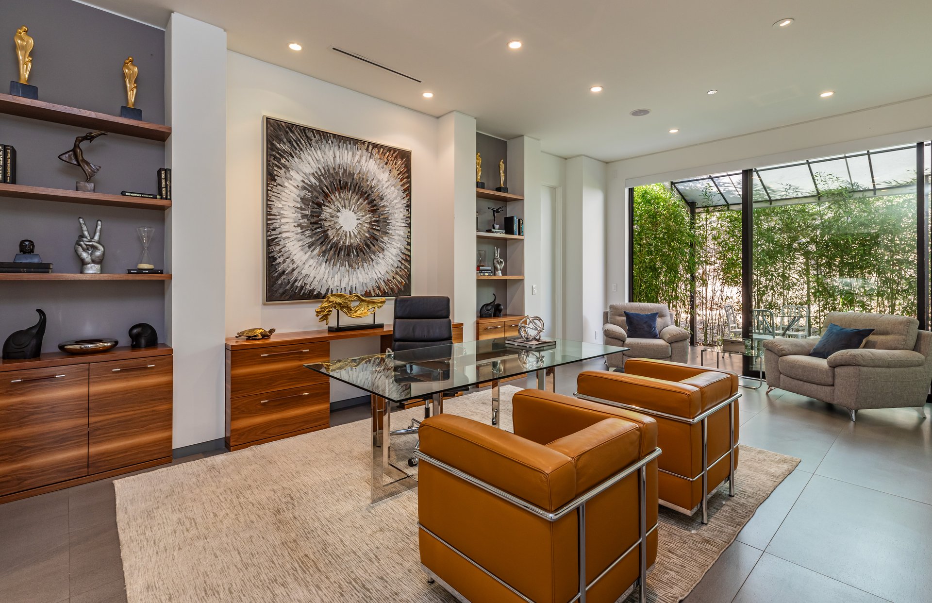 2002 LOMA VISTA DR