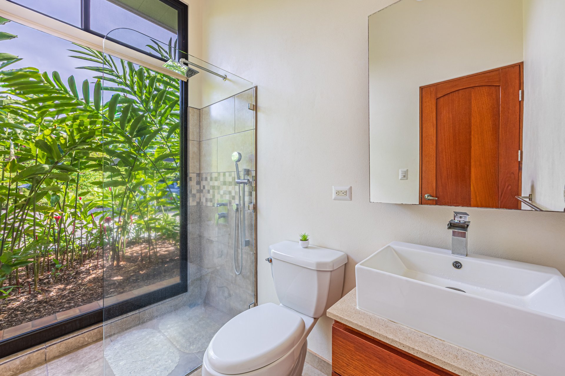 Luxury Ocean View Home with Infinity Pool in Hills of Portalon – Move-In Ready