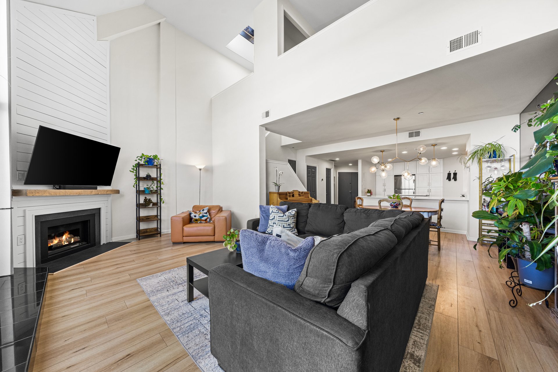 Penthouse Living with Unforgettable Views of Washington, D.C.