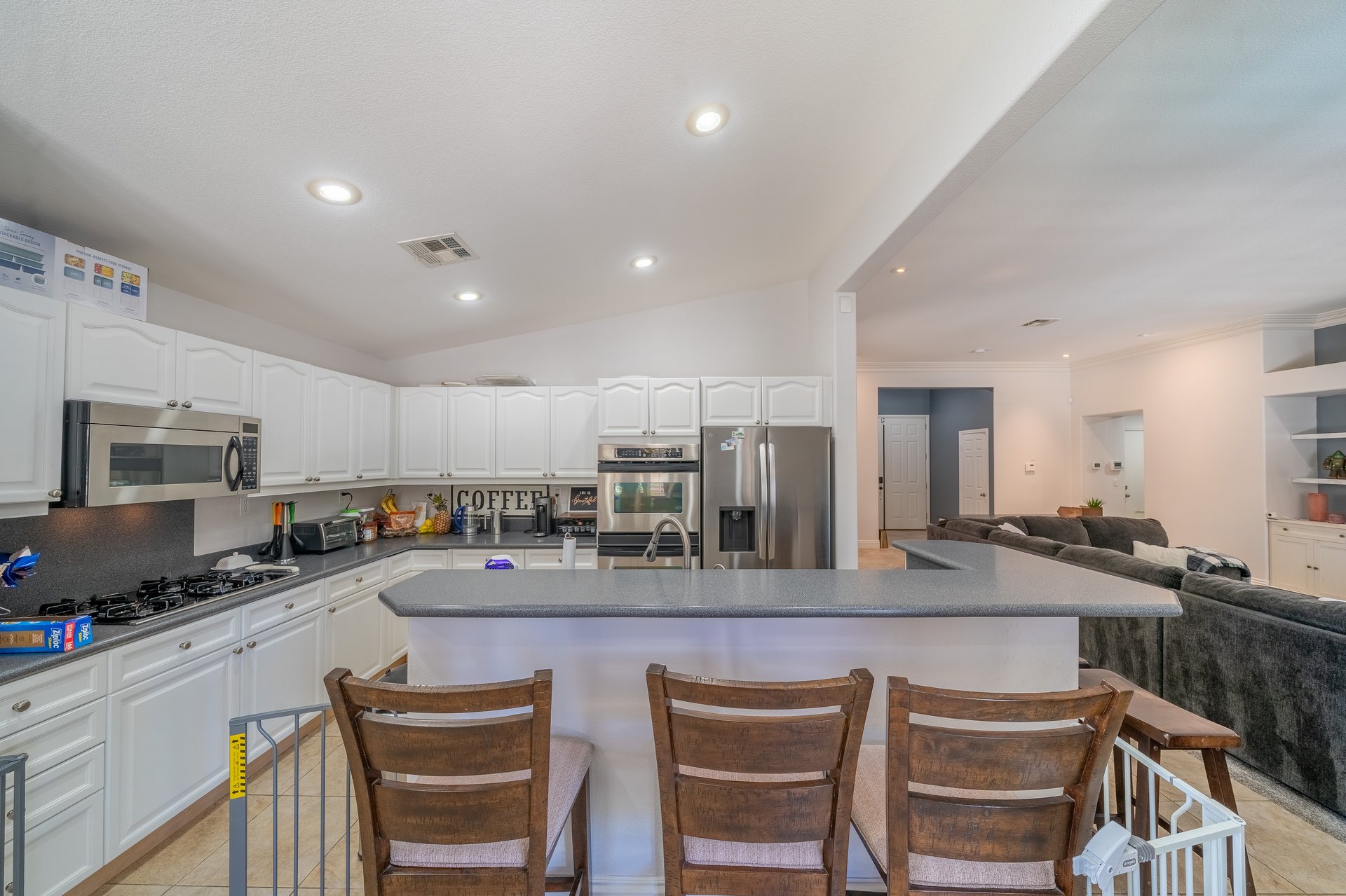 7781 Osage Canyon