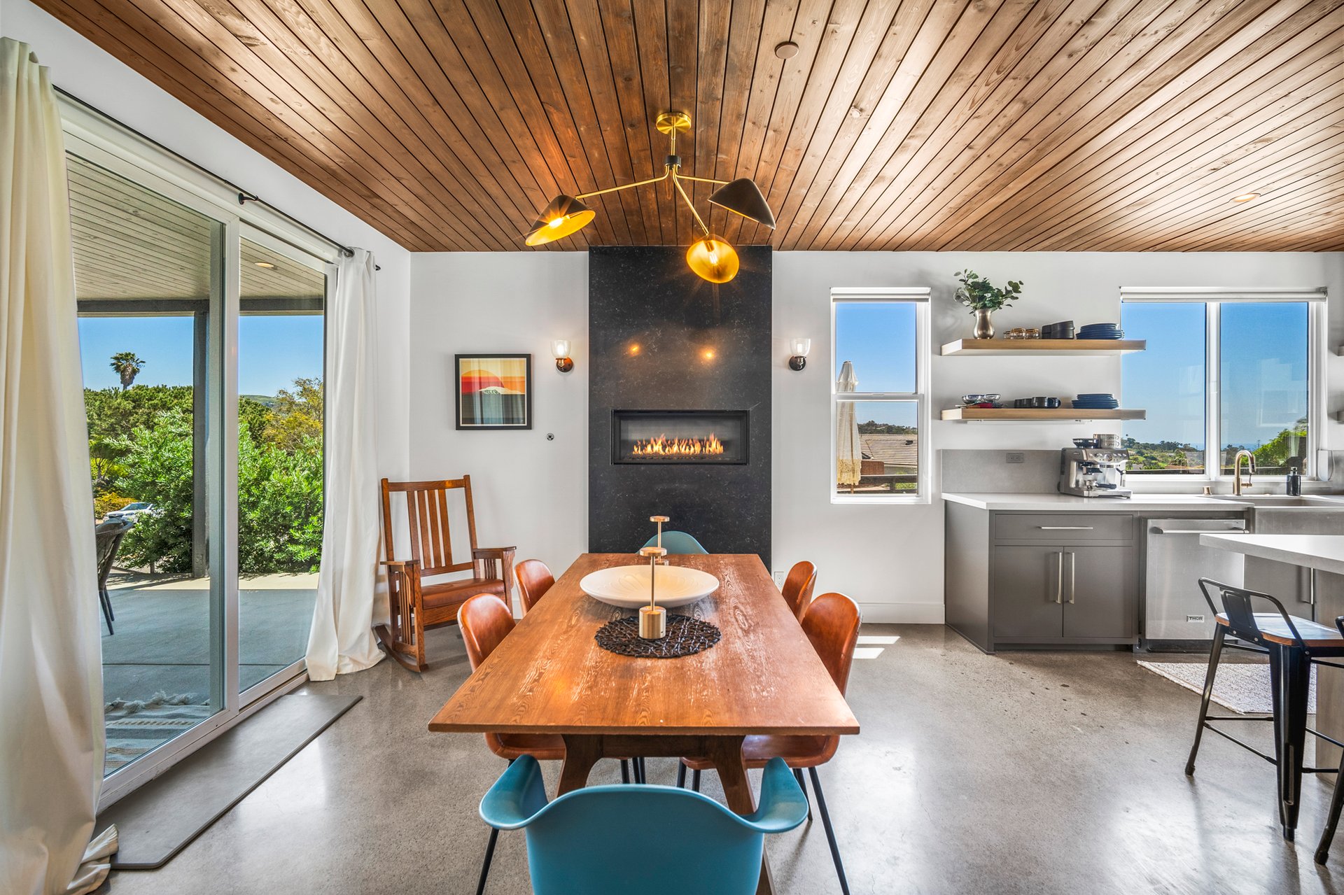 2930 Estancia
