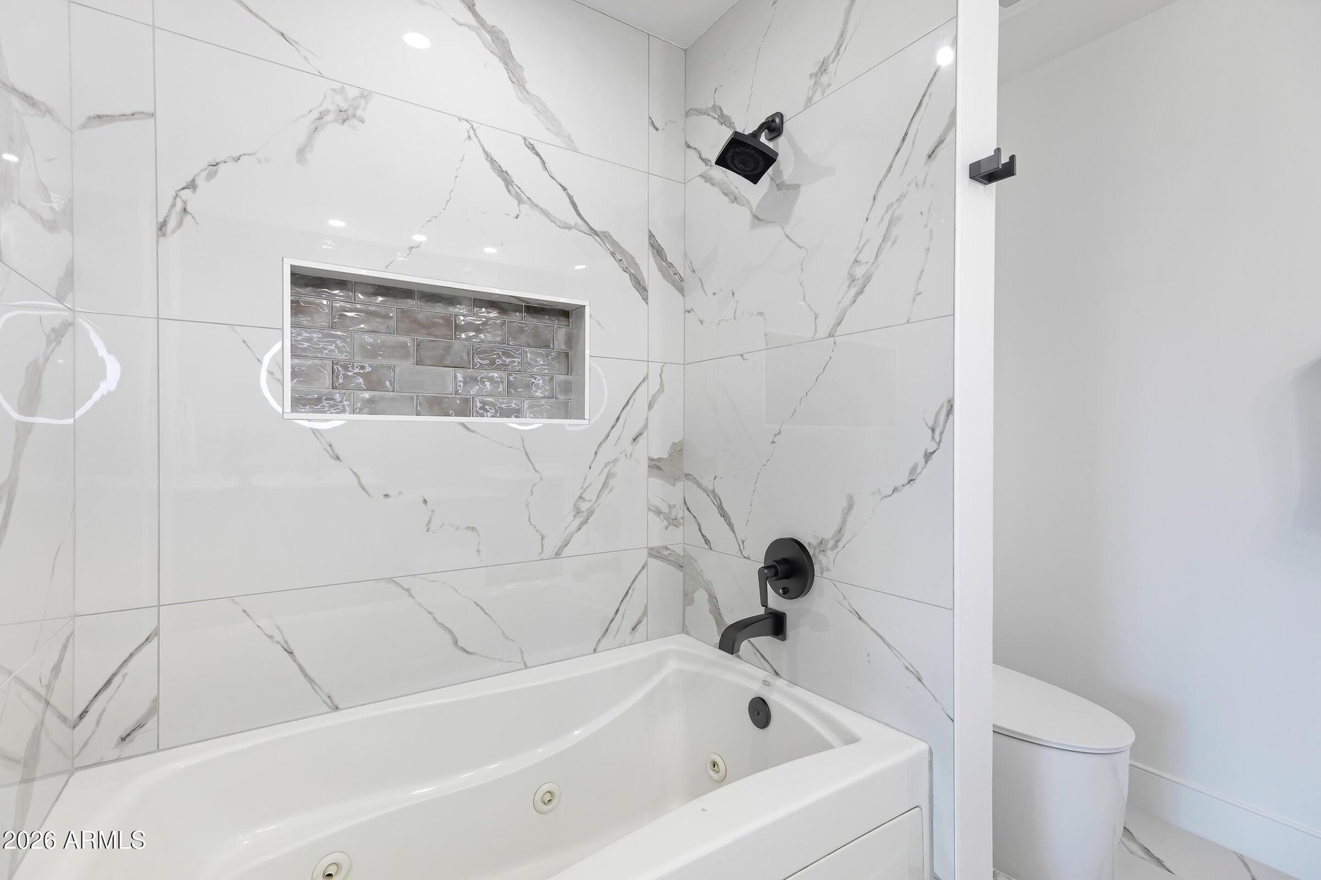 7157 E Rancho Vista Dr, #5002