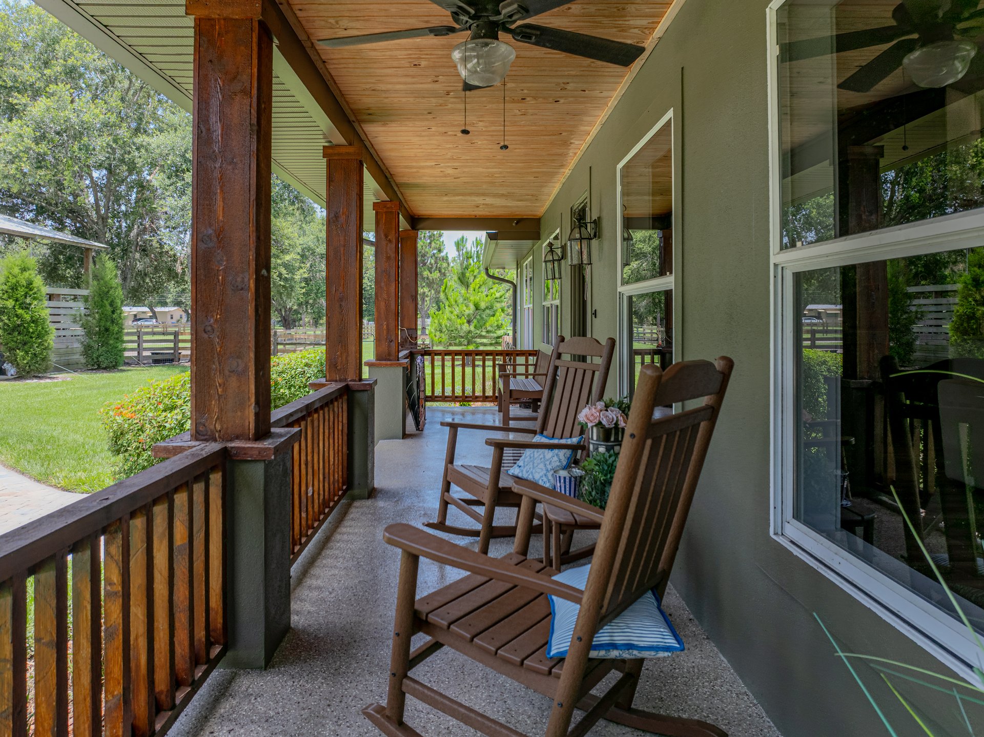 3412 ACE LN