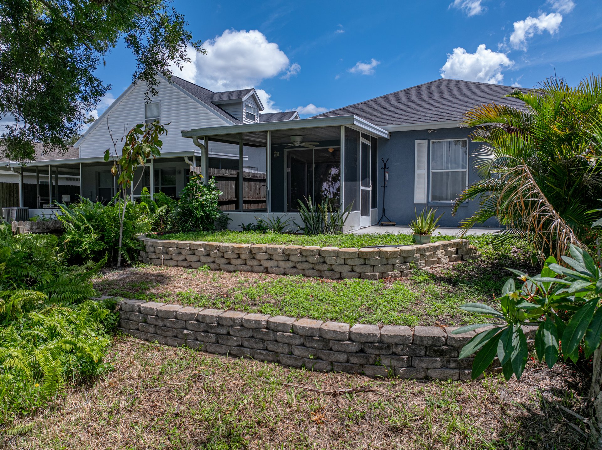 22829 SAINT THOMAS CIR