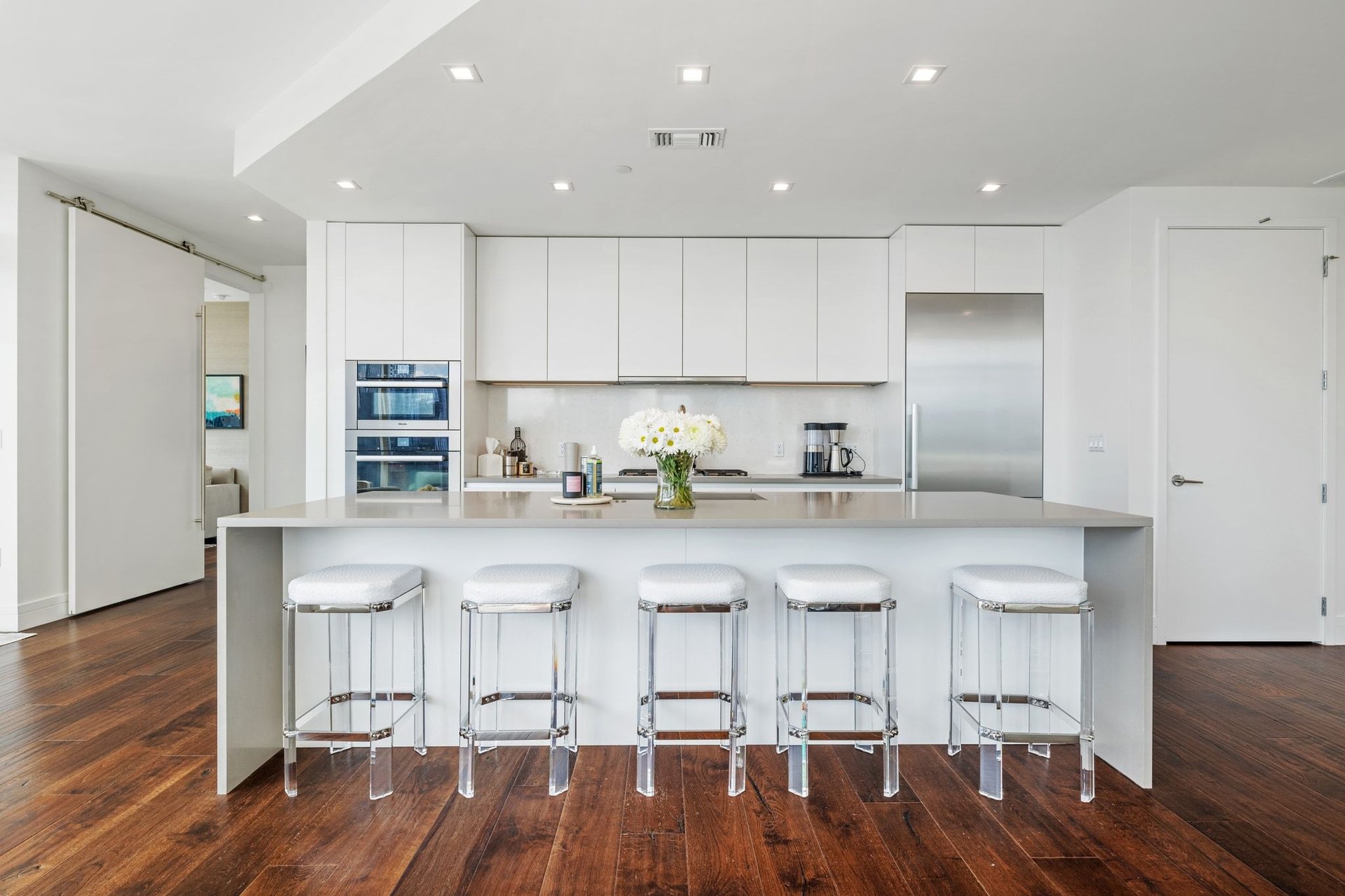 501 West Ave #2301