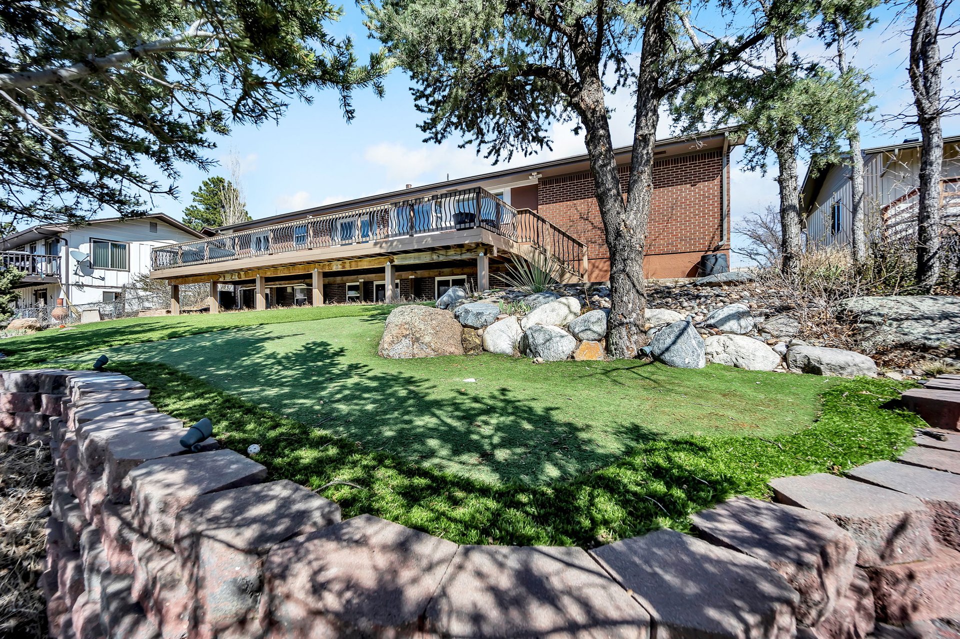 214 Crystal Hills Boulevard