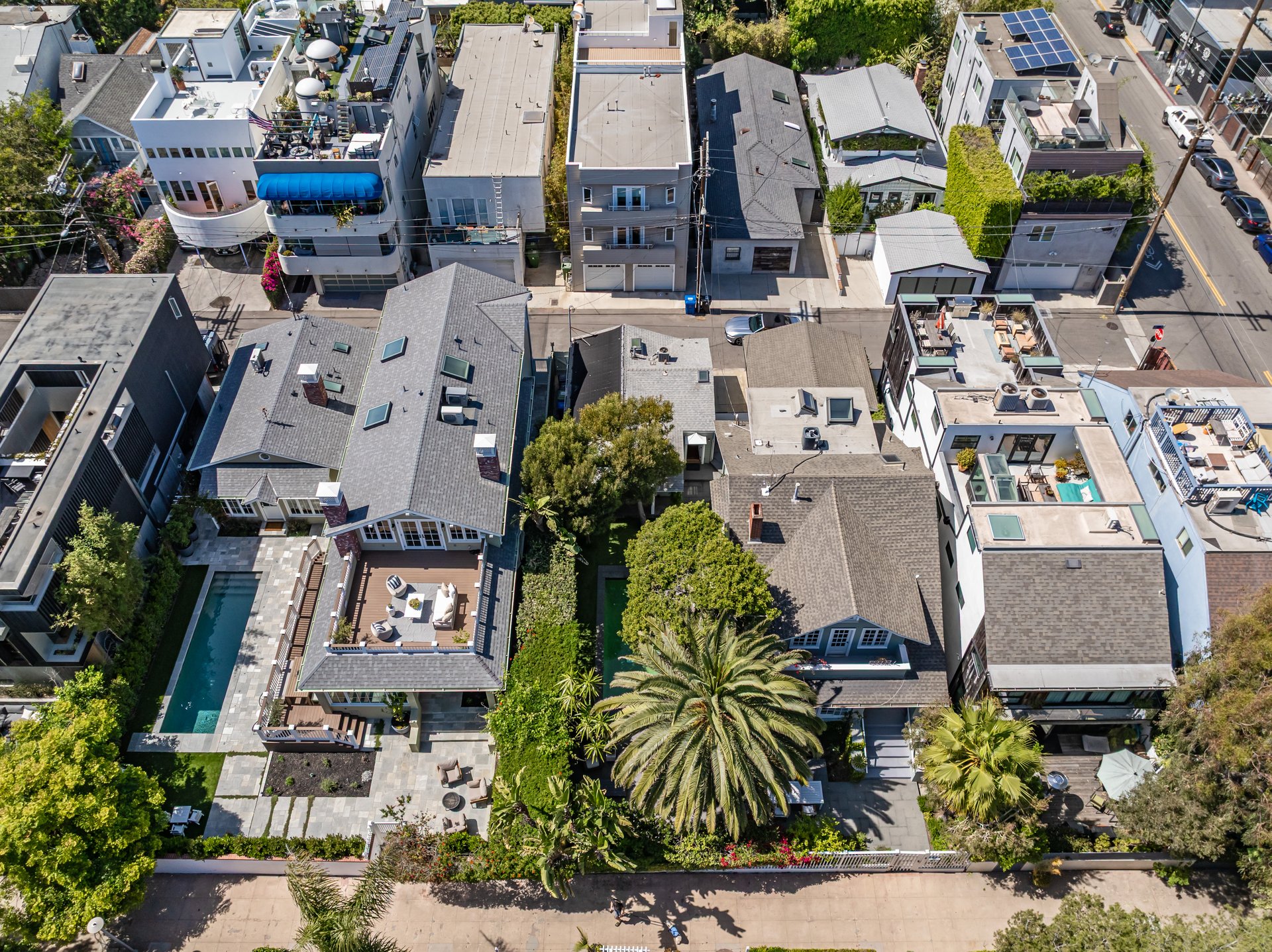 27th Avenue Walk Street Compound