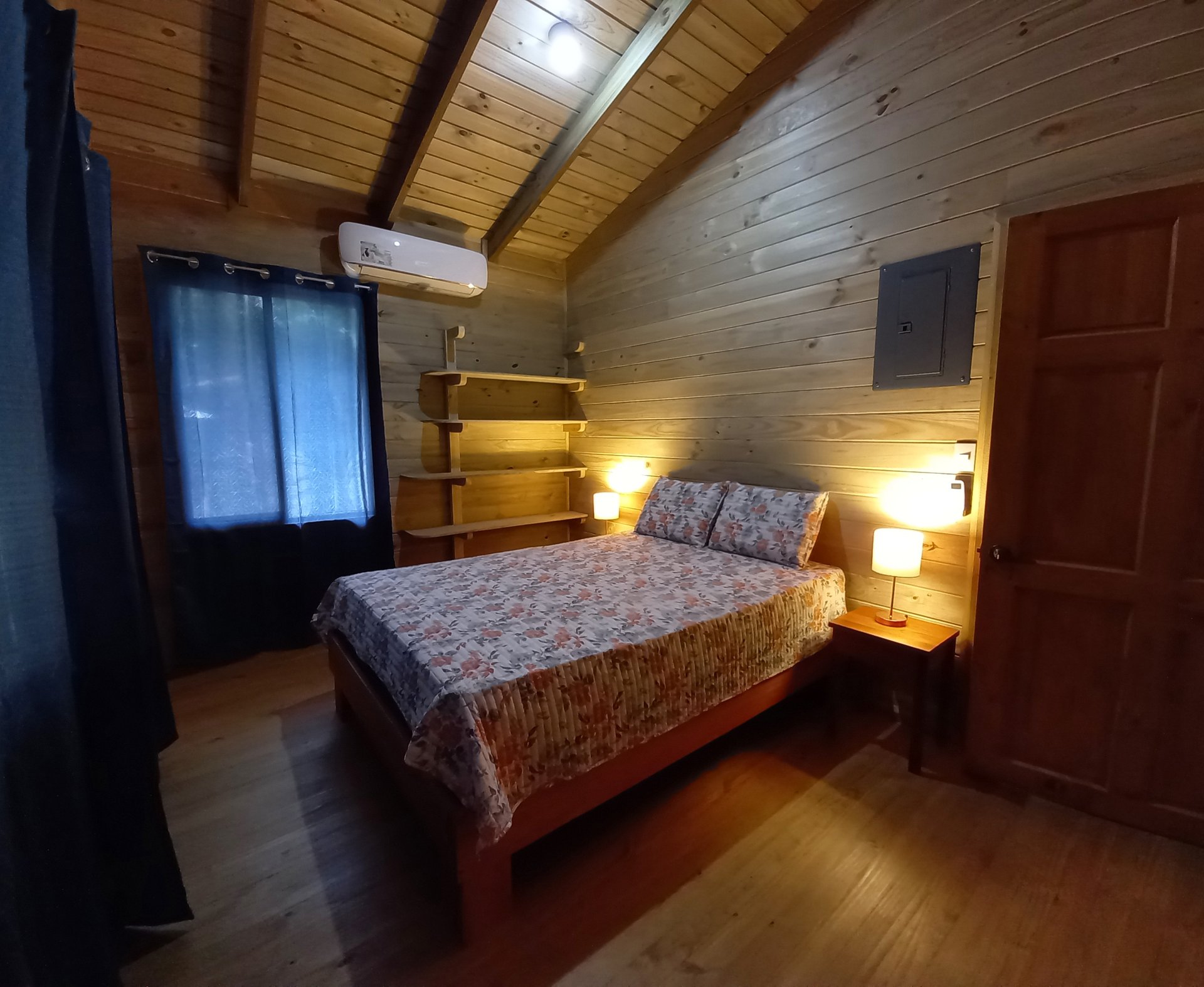 8 Cabinas with Swimming Pool on Lush Jungle Property | Uvita