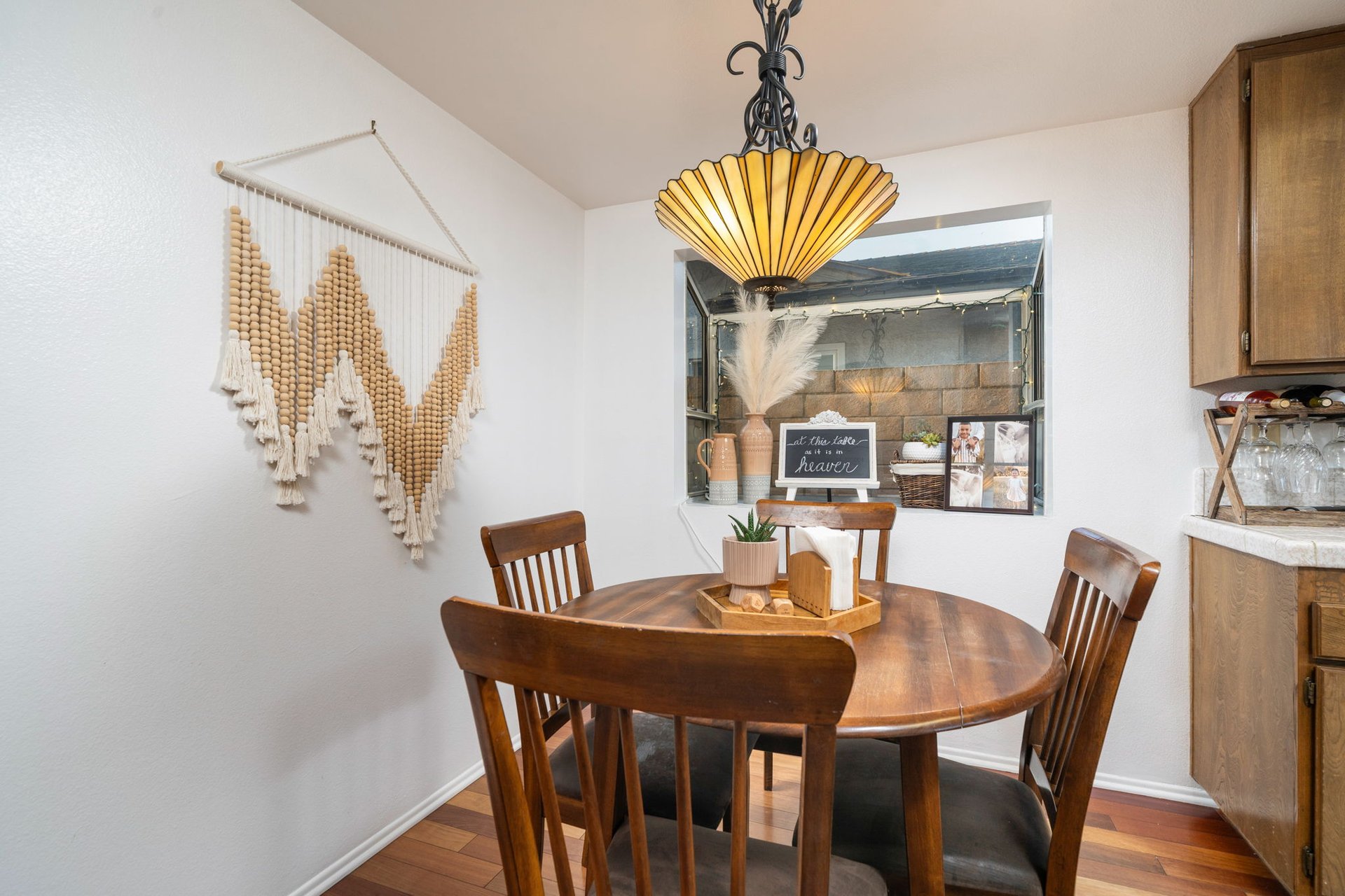 5022 N Burnaby