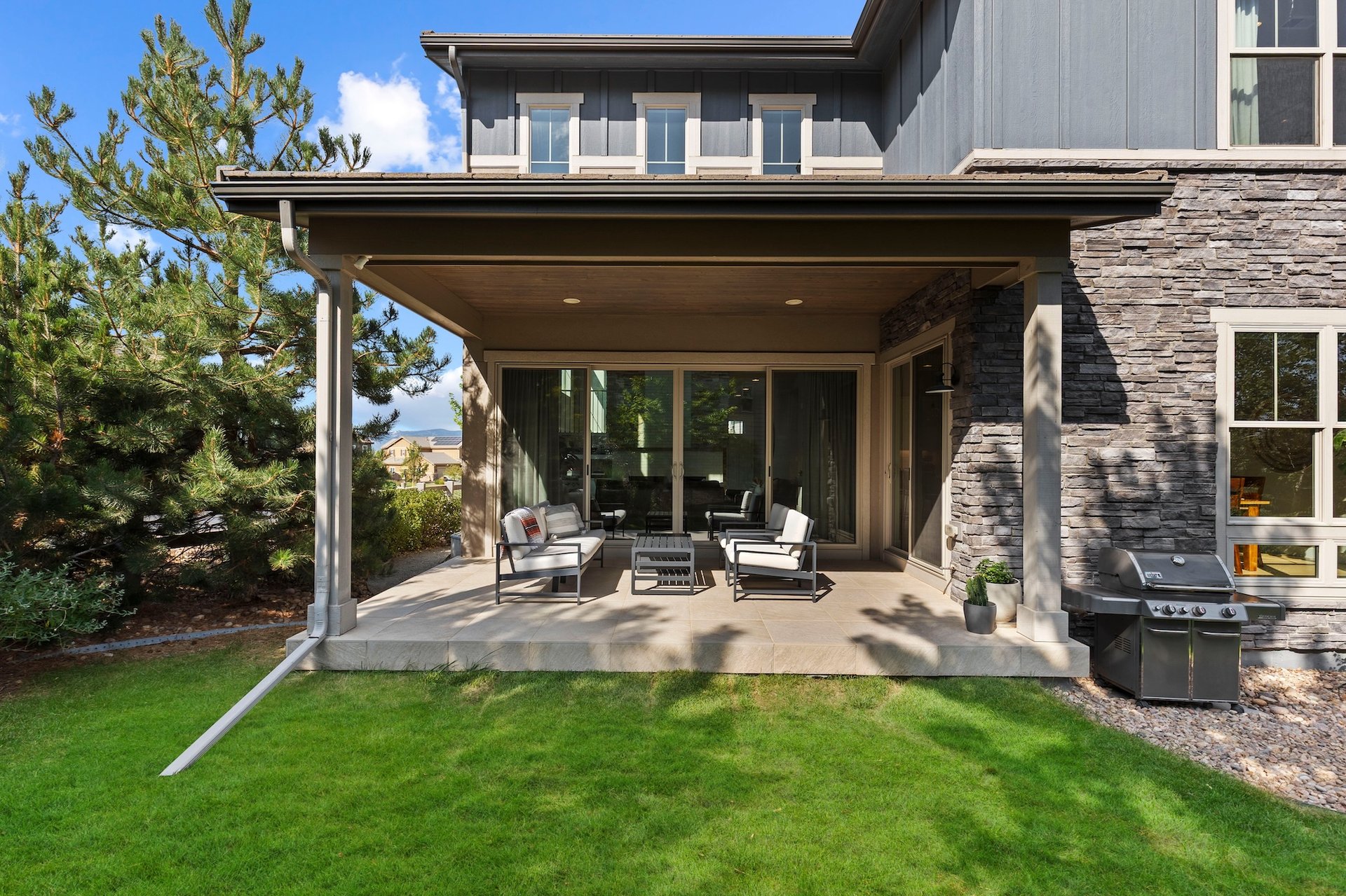 10424 Maplebrook Way