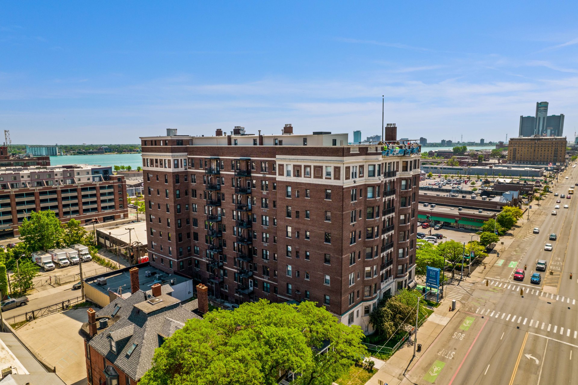 2900 E JEFFERSON Avenue A100