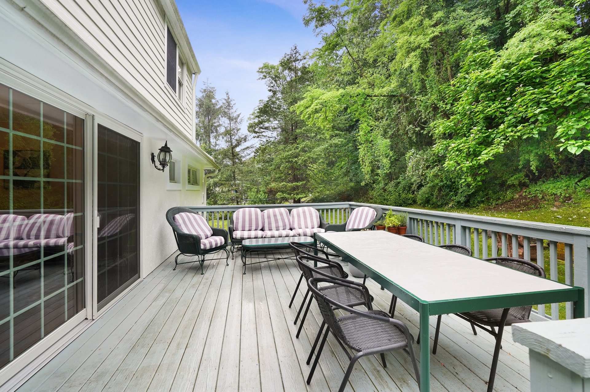 55 Meadow Lane