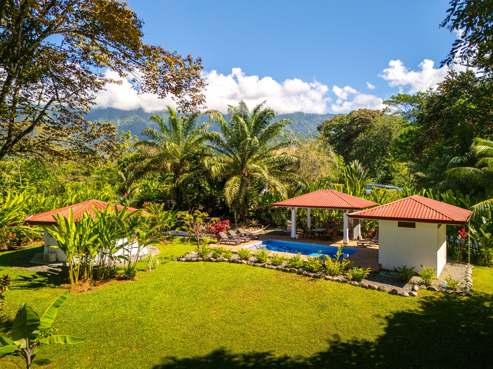 Villas Octagon – Prime Investment & Lifestyle Opportunity