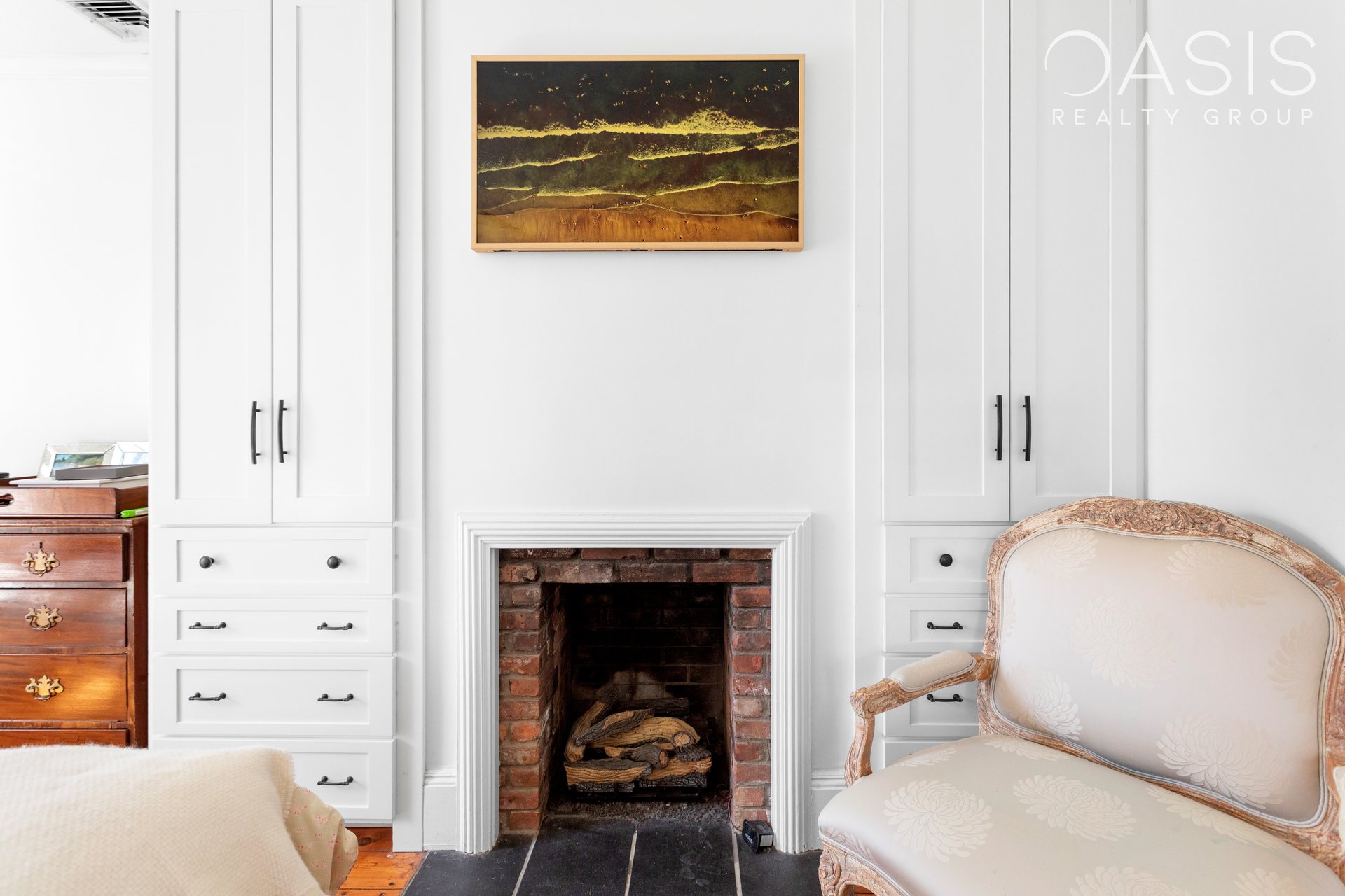 22 Bellport Lane