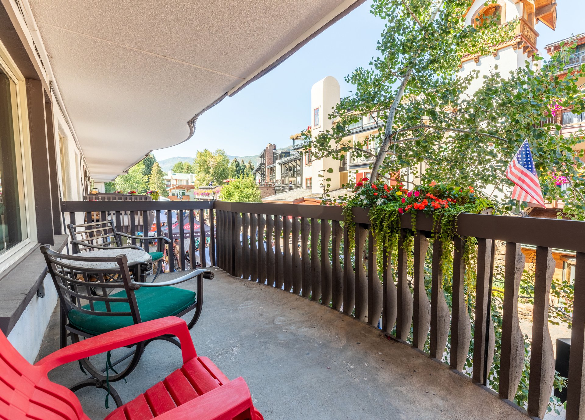 The Lodge at Vail Condominiums #268
