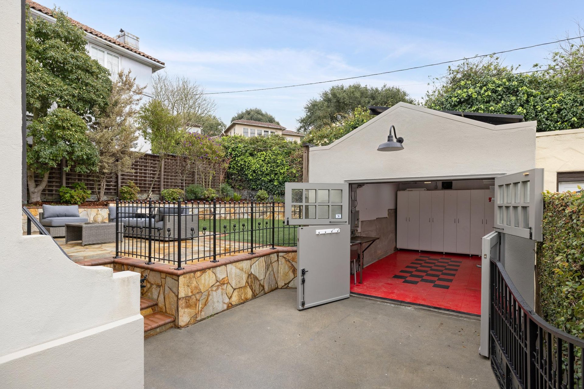 1435 Portola Drive