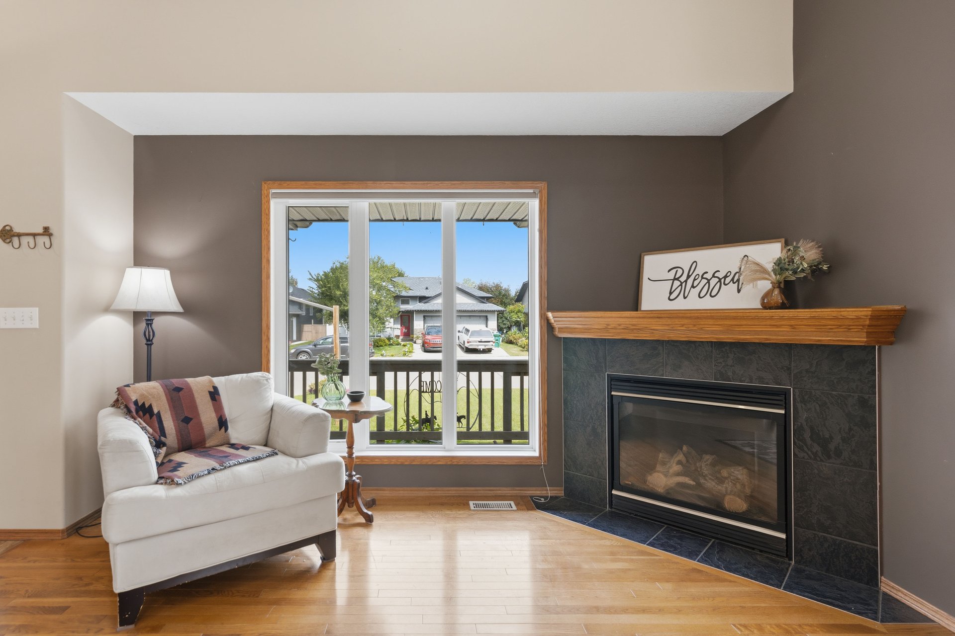 499 Highland Close
